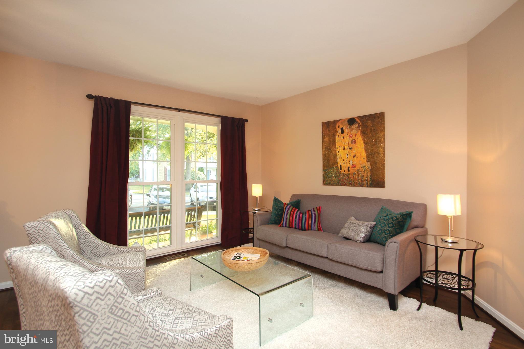 SNOWDENS MILL - Residential