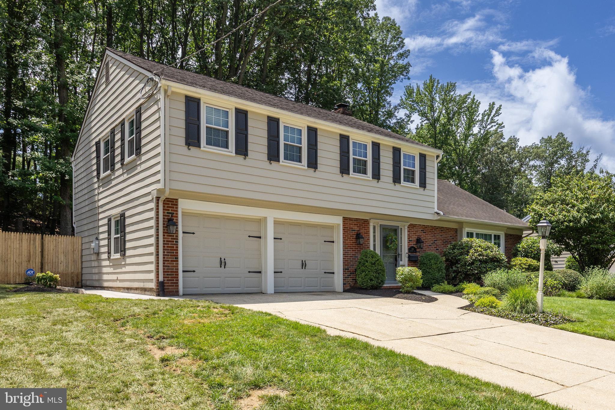 109 BENTWOOD DRIVE