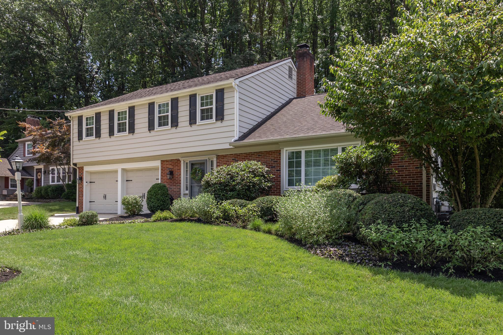 109 BENTWOOD DRIVE