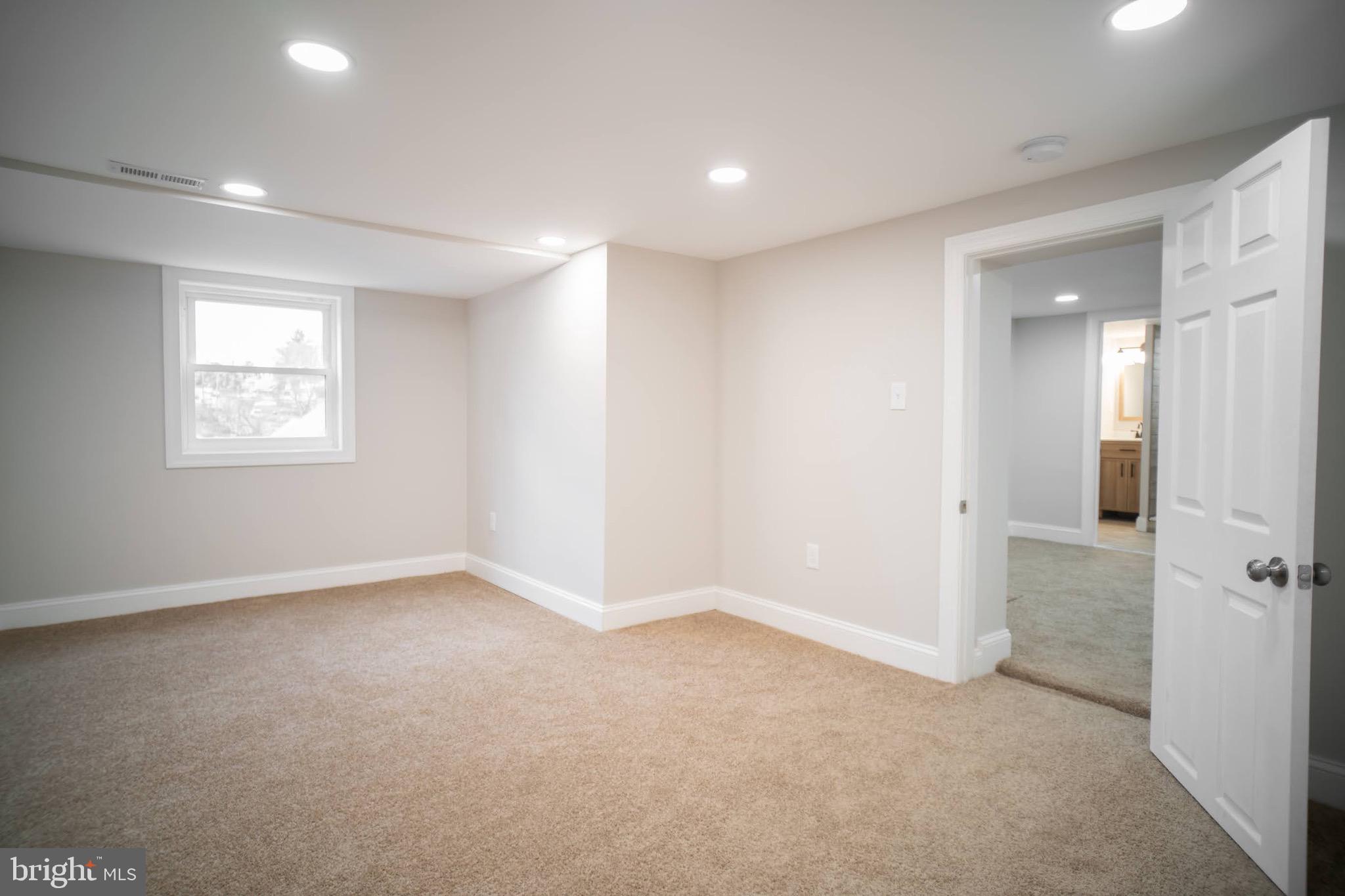 WINDSOR TERRACE - Residential