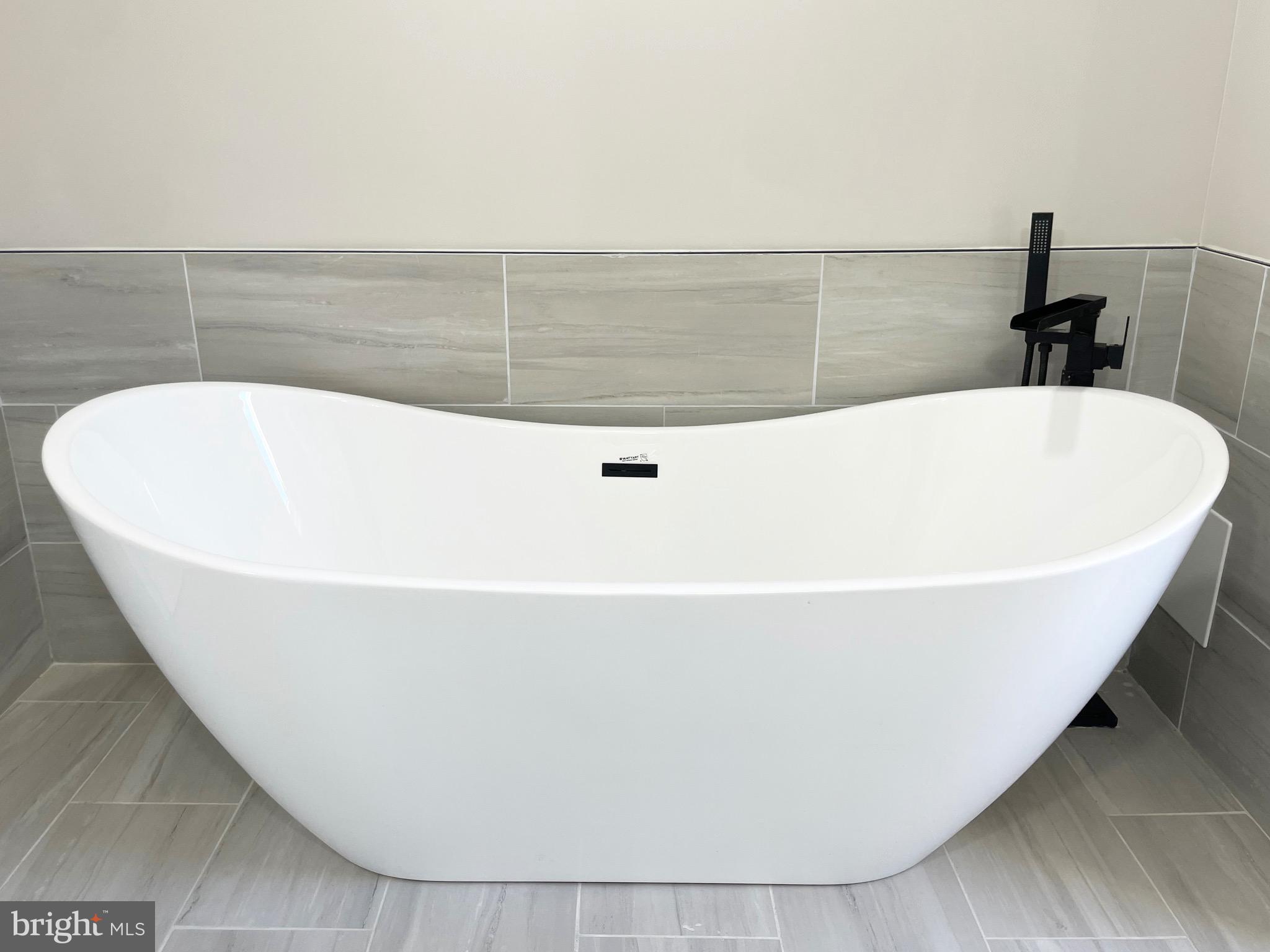 WINDSOR TERRACE - Residential