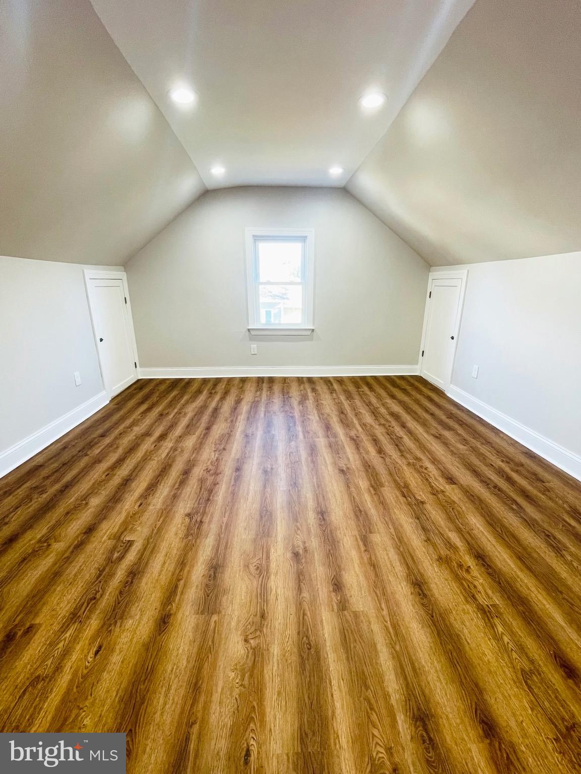 WINDSOR TERRACE - Residential