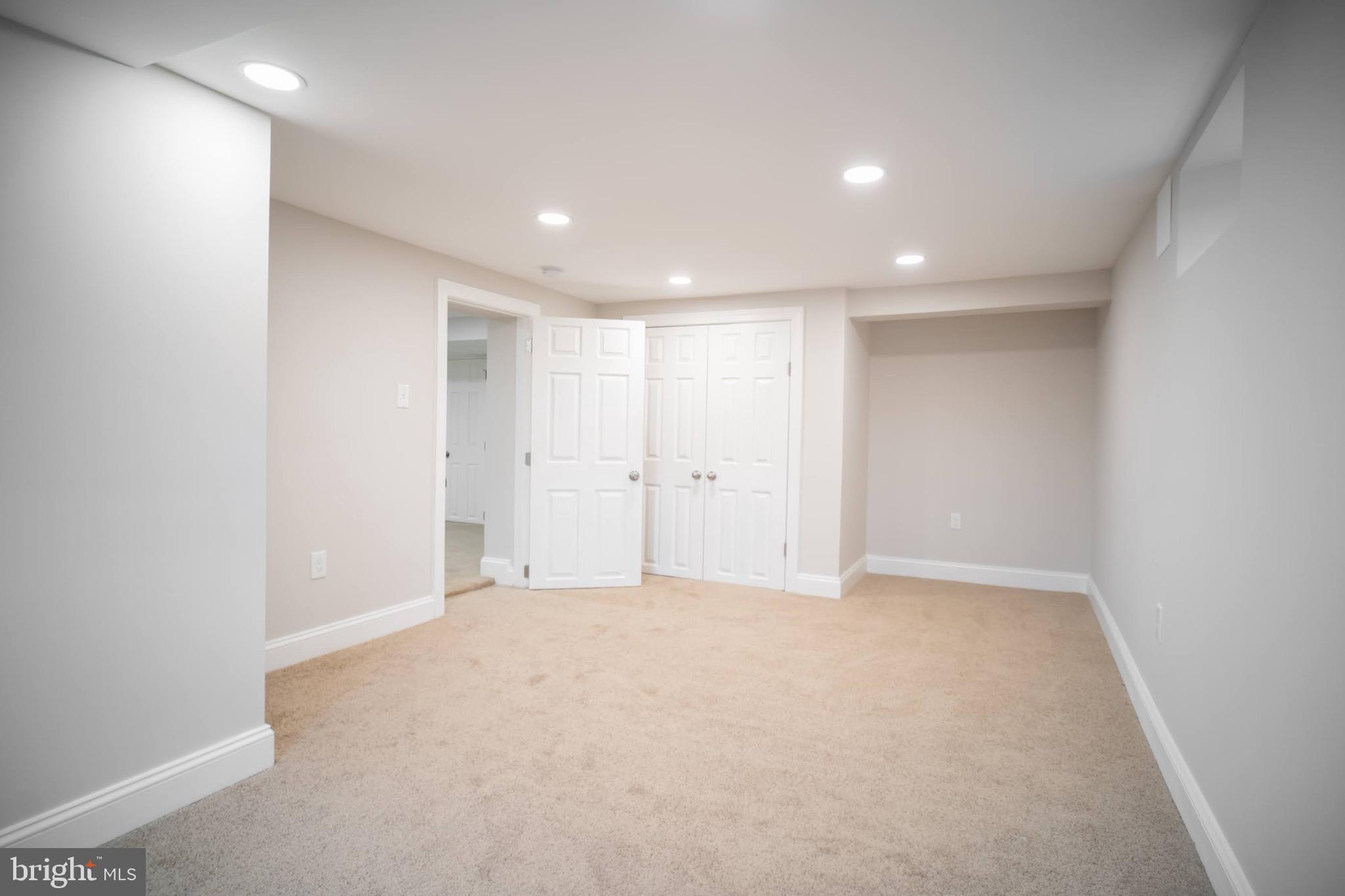 WINDSOR TERRACE - Residential