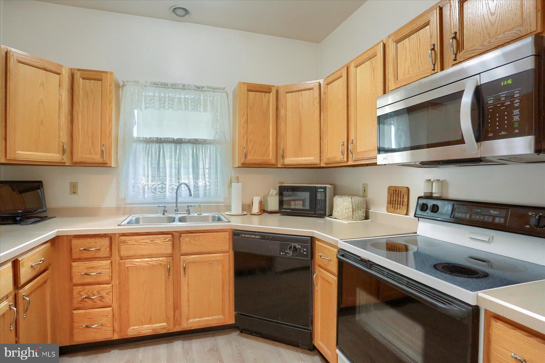 BRIGHTON PLACE - Residential