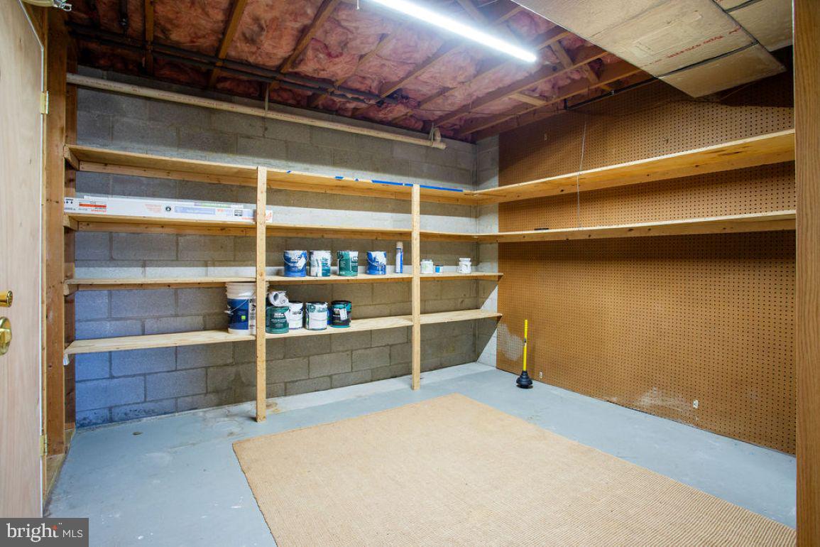 NONE, RURAL - Residential