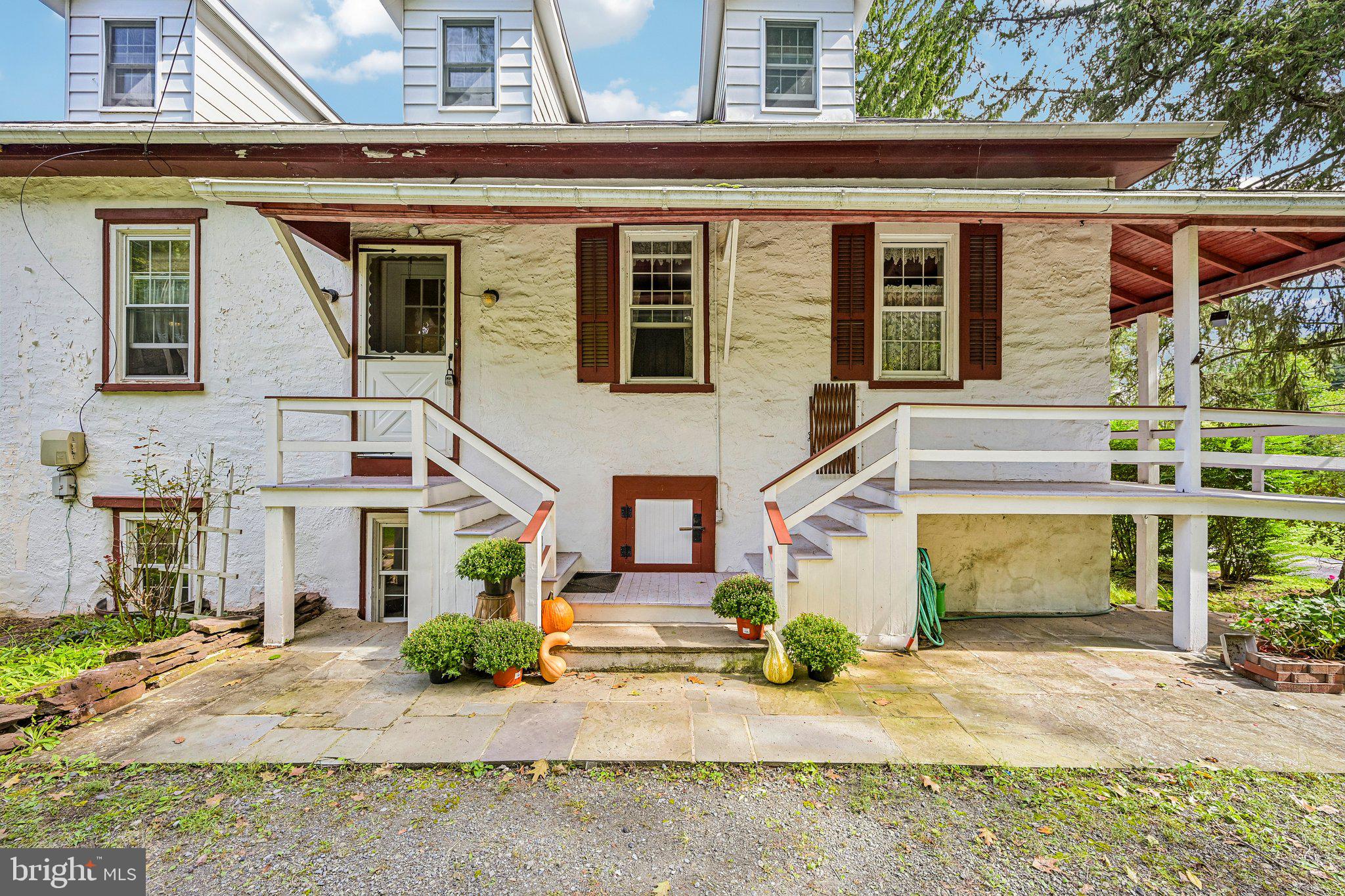 525 CREAMERY ROAD