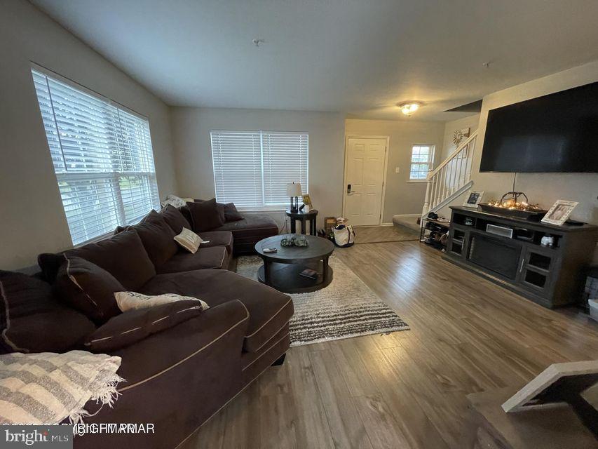 51 LOWER RIDGEVIEW CIRCLE E