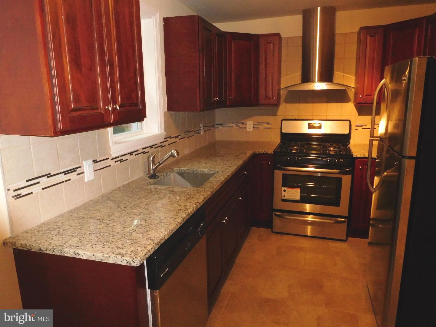 ROXBOROUGH - Residential