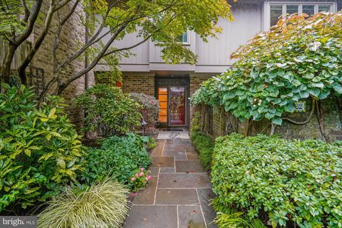 702 BELGROVE RD MCLEAN VA 22101