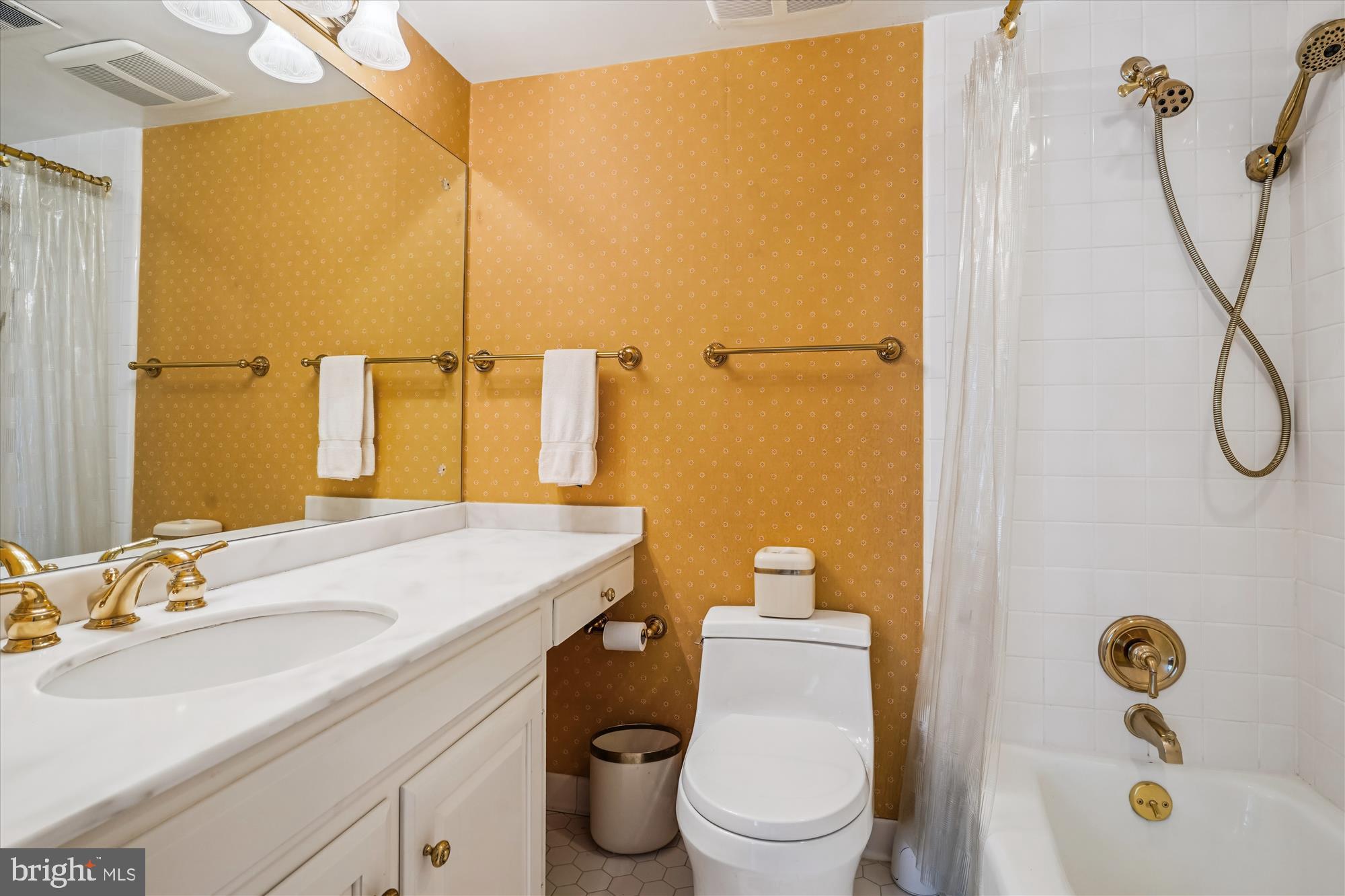 MERRYWOOD ON THE POTOMAC - Residential