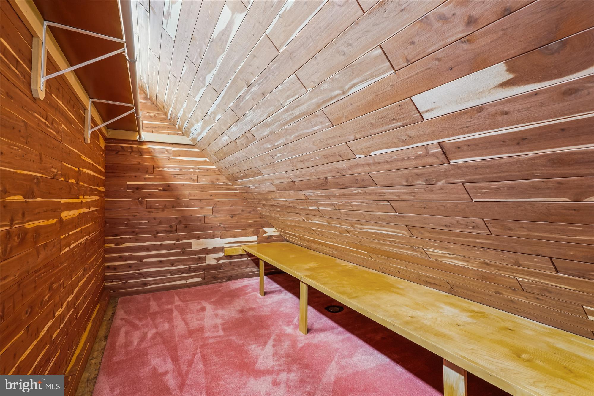 MERRYWOOD ON THE POTOMAC - Residential