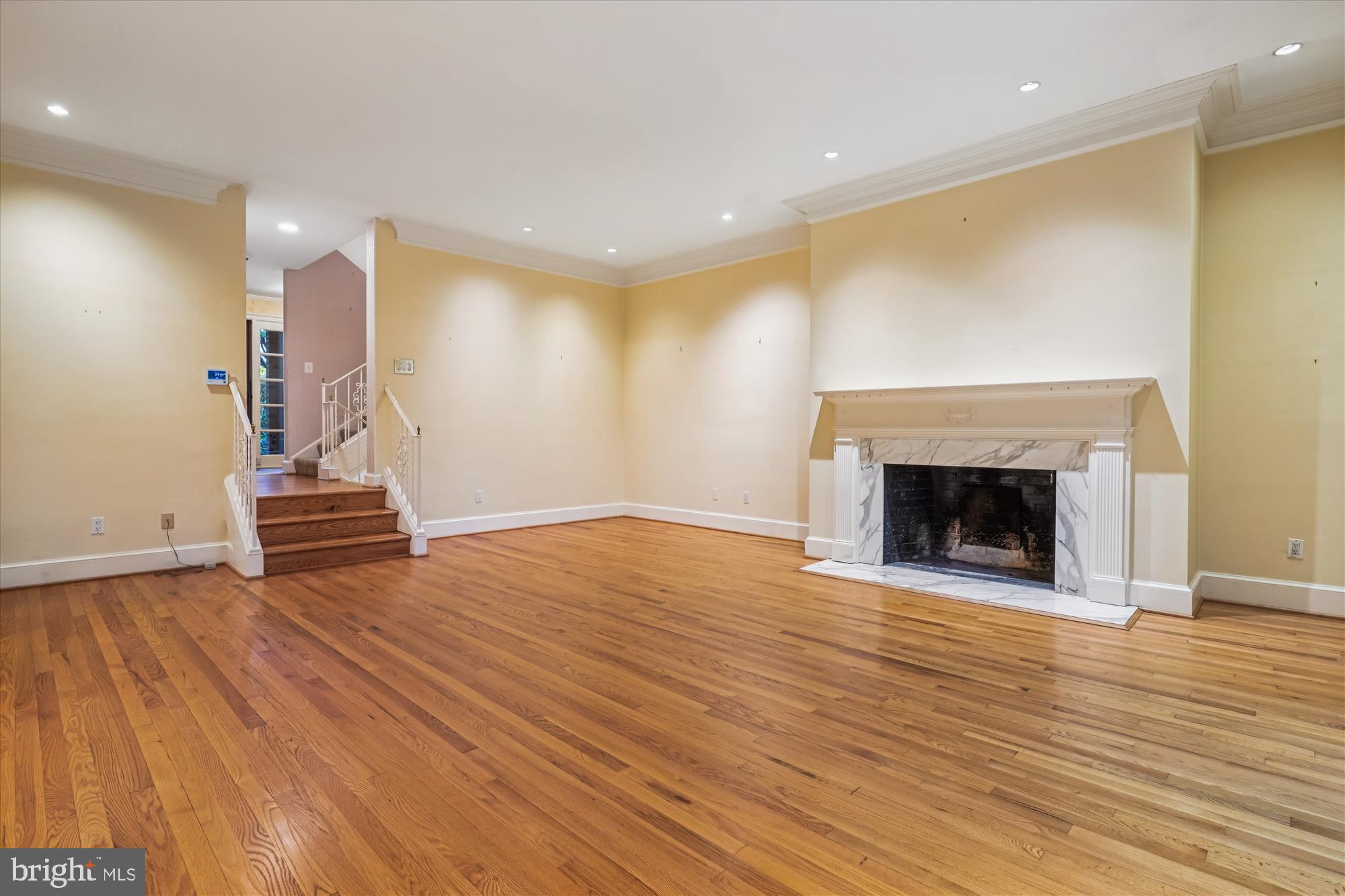 MERRYWOOD ON THE POTOMAC - Residential