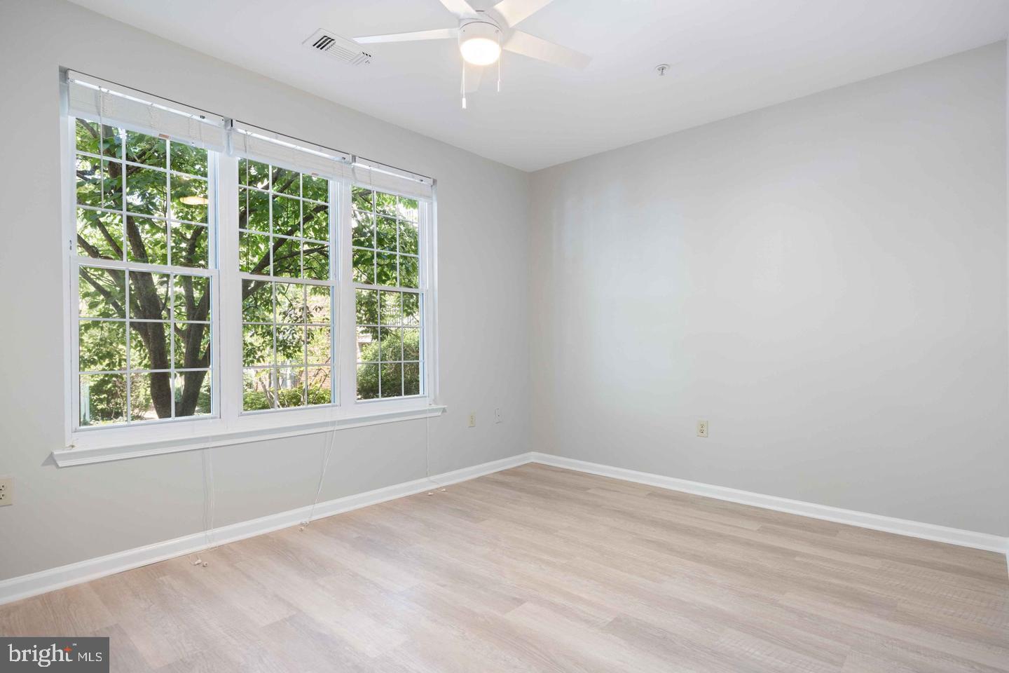 WORLDGATE CONDO - Residential Lease