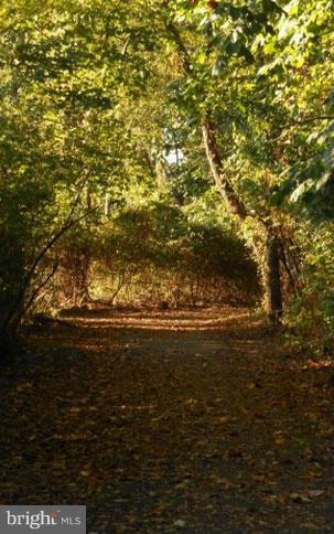 OAKBOROUGH SQUARE - Residential