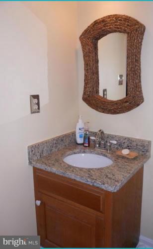 OAKBOROUGH SQUARE - Residential