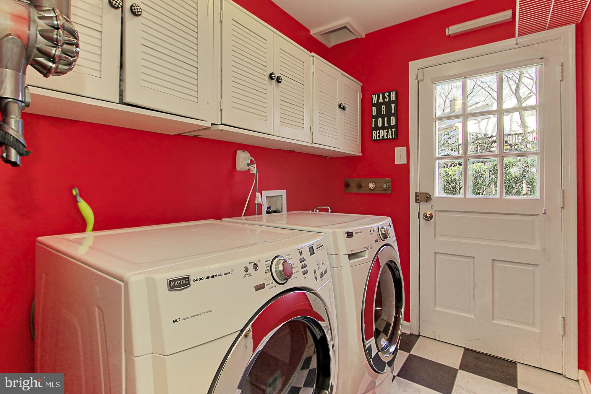 CAMELOT - Residential