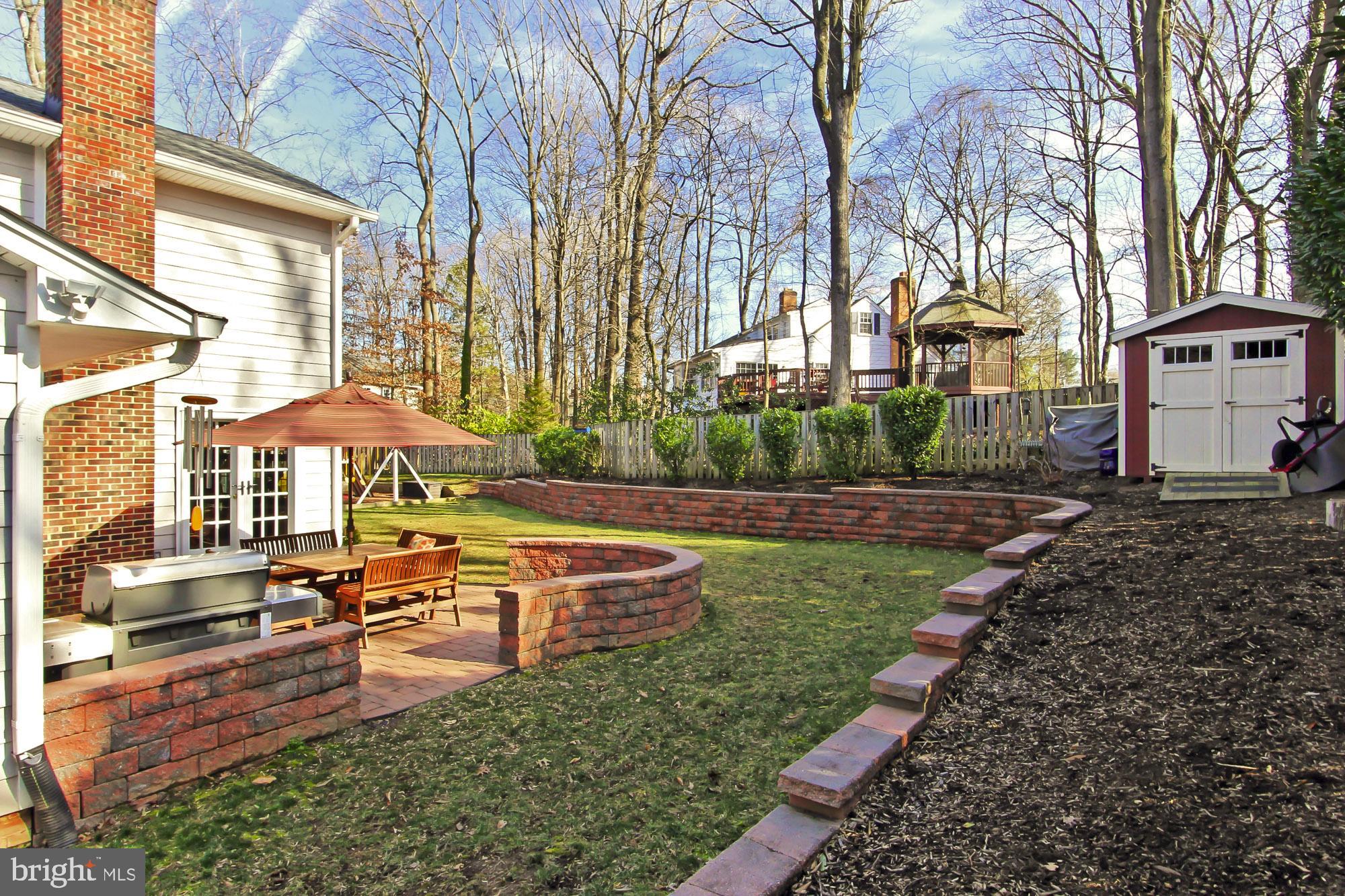 CAMELOT - Residential