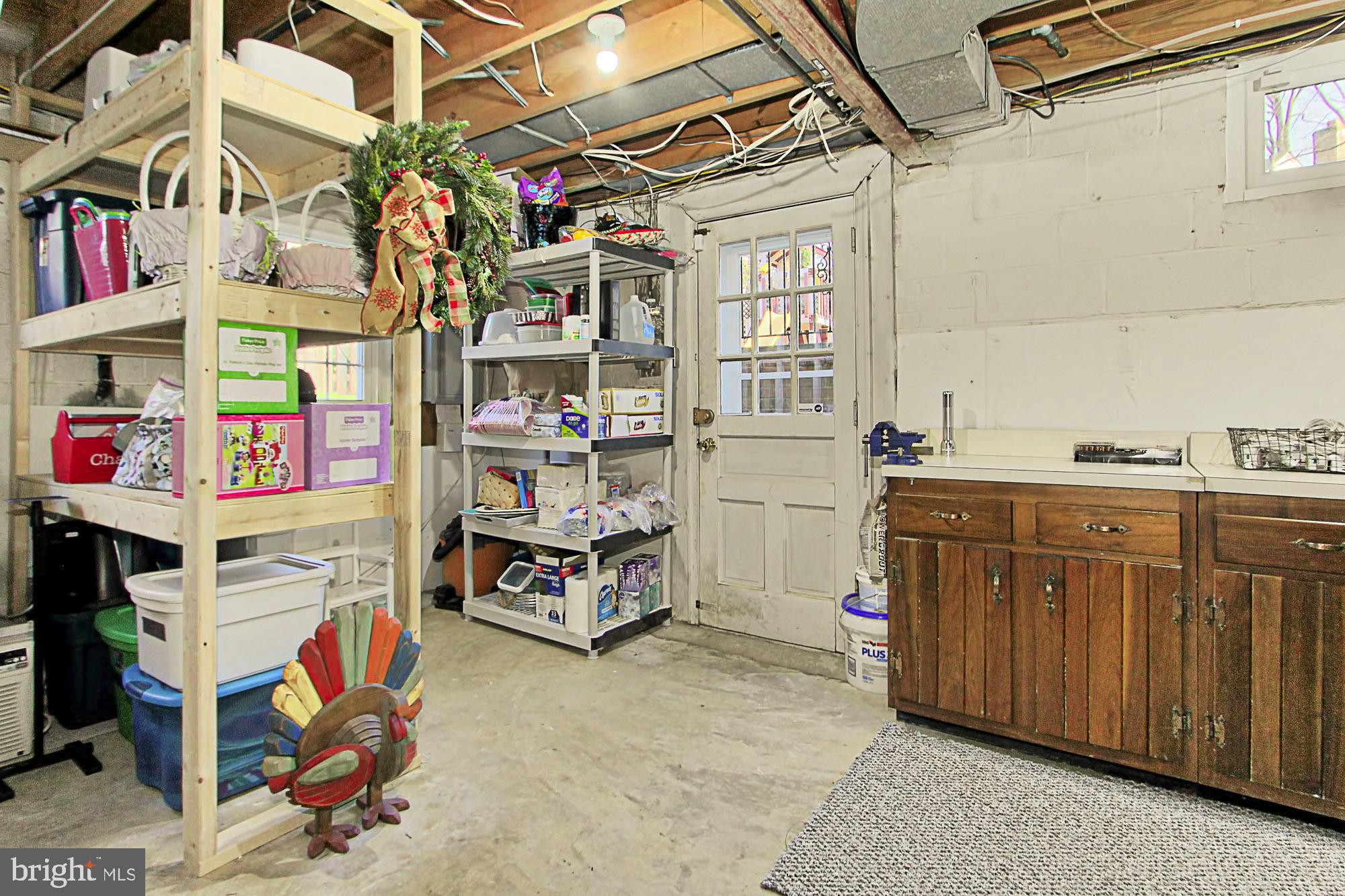 CAMELOT - Residential