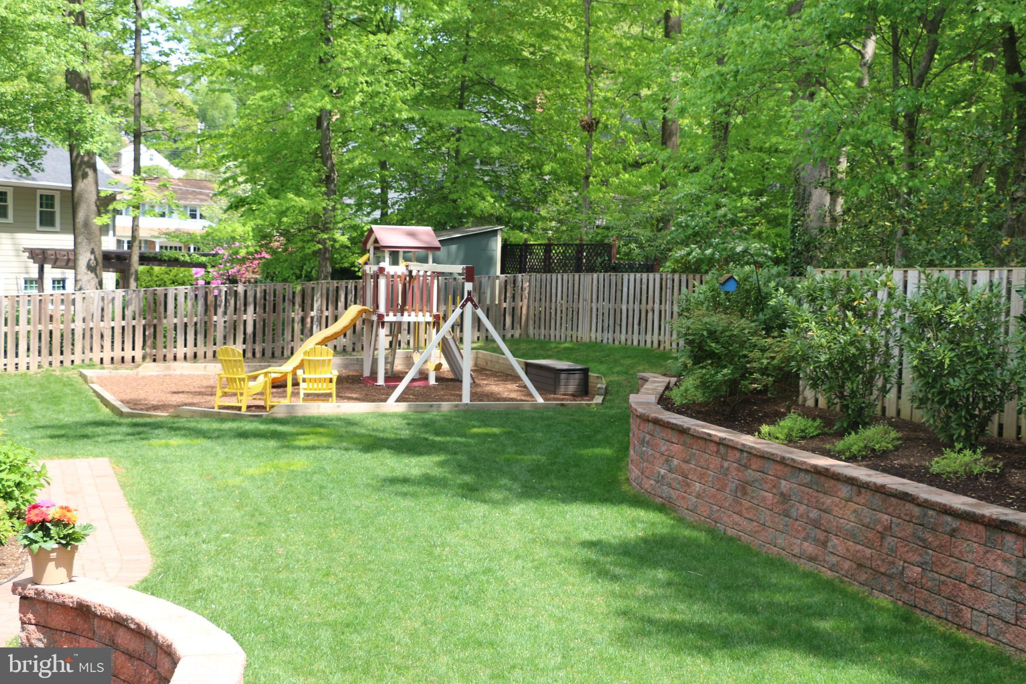 CAMELOT - Residential