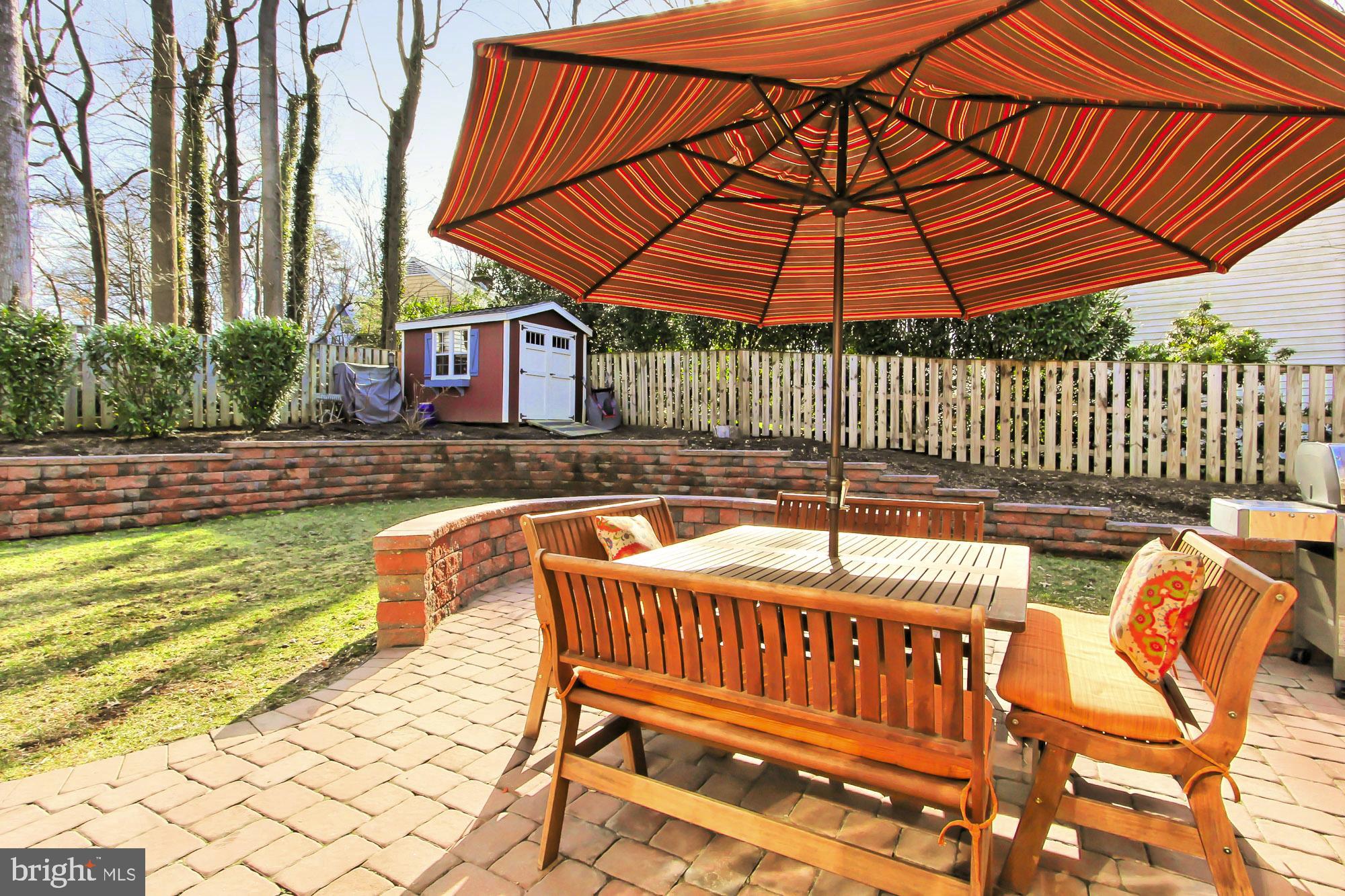 CAMELOT - Residential