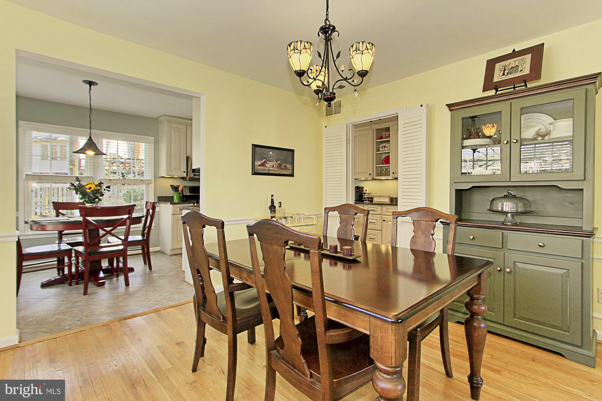 CAMELOT - Residential