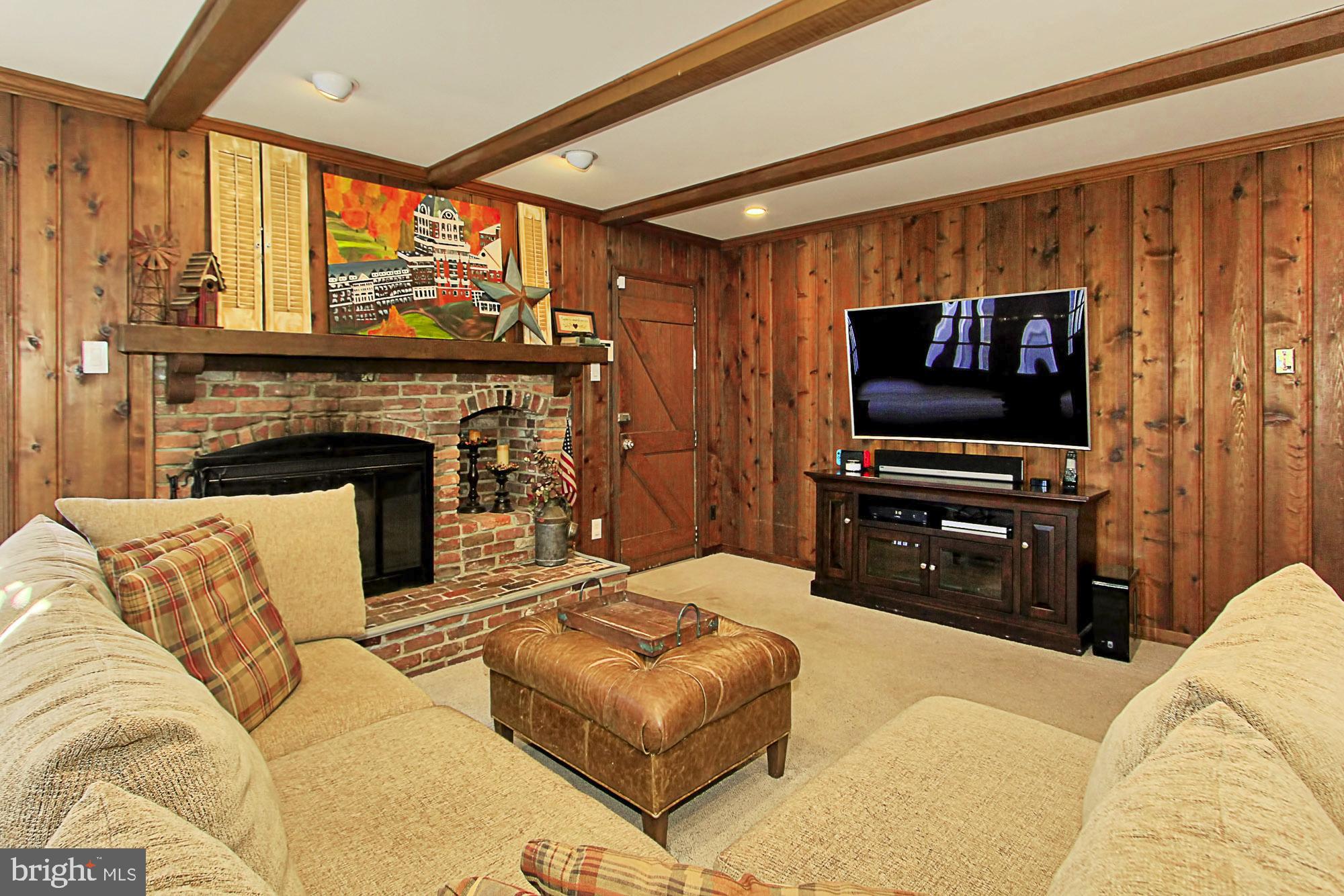 CAMELOT - Residential