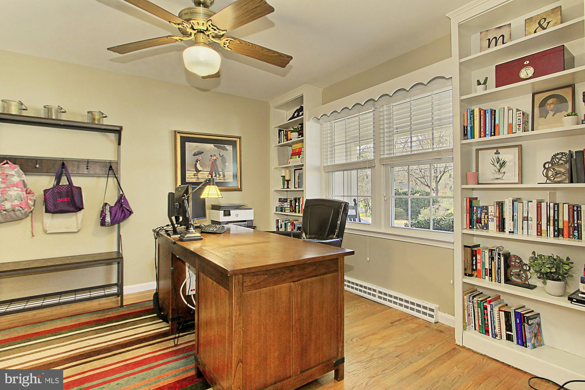 CAMELOT - Residential