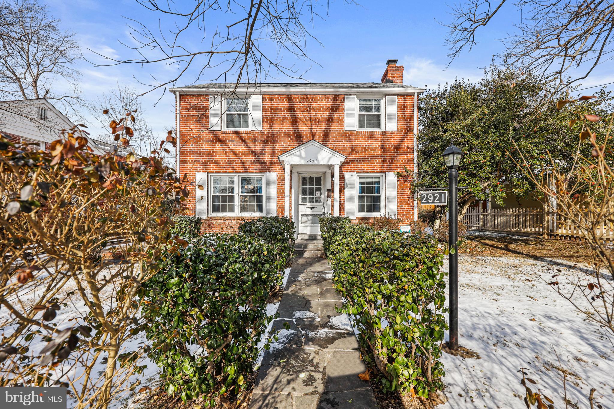 WHEATON HILLS - Residential