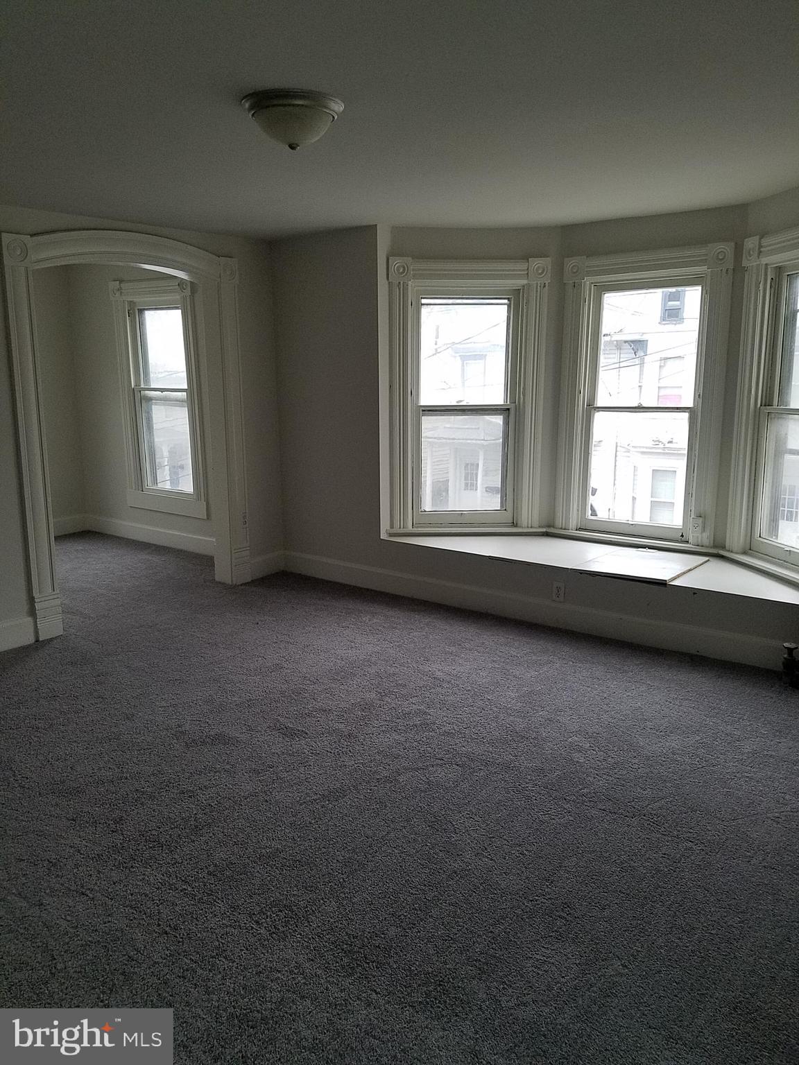 MARTINSBURG CITY - Residential Lease