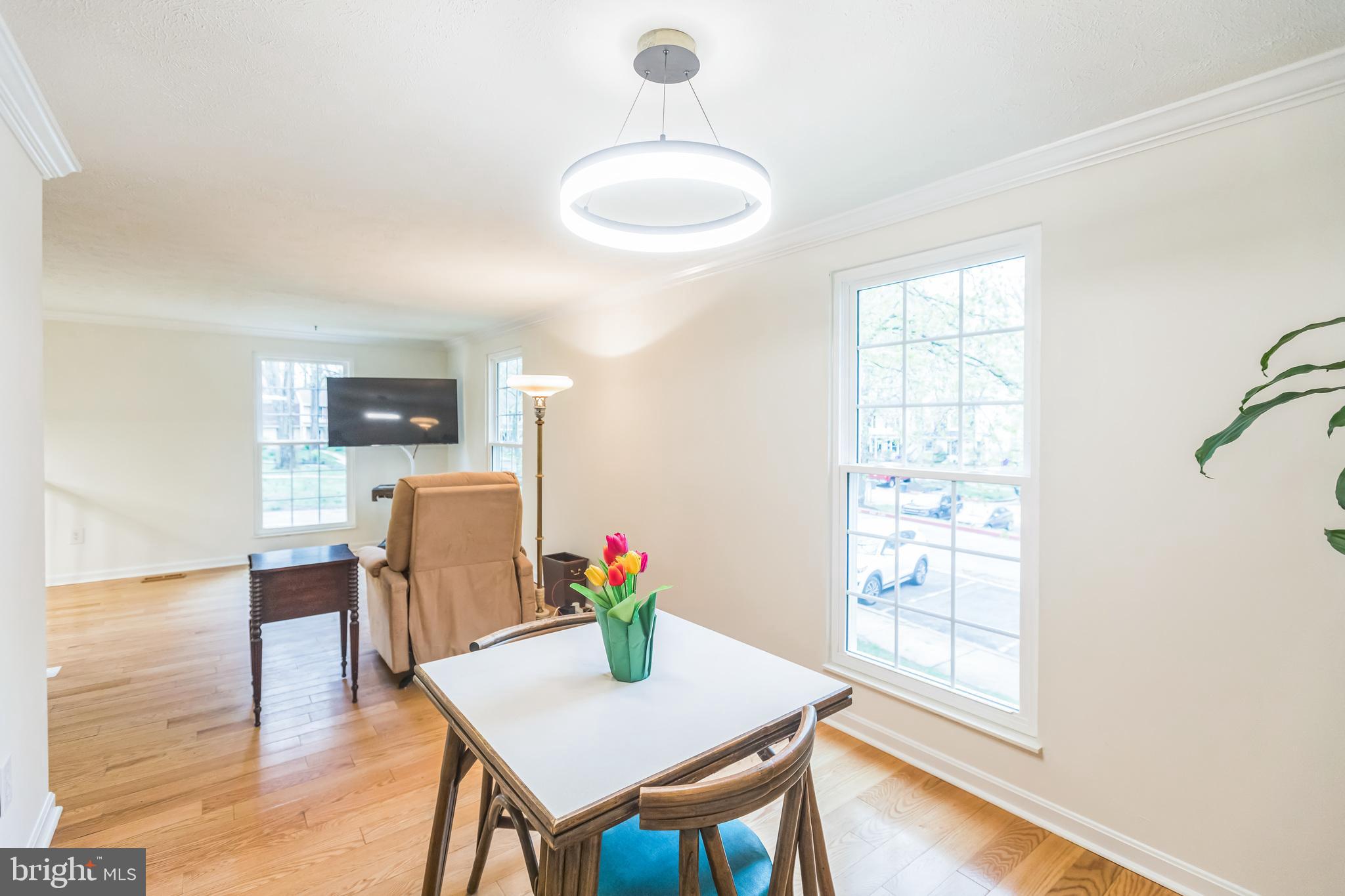 LAKEWINDS - Residential