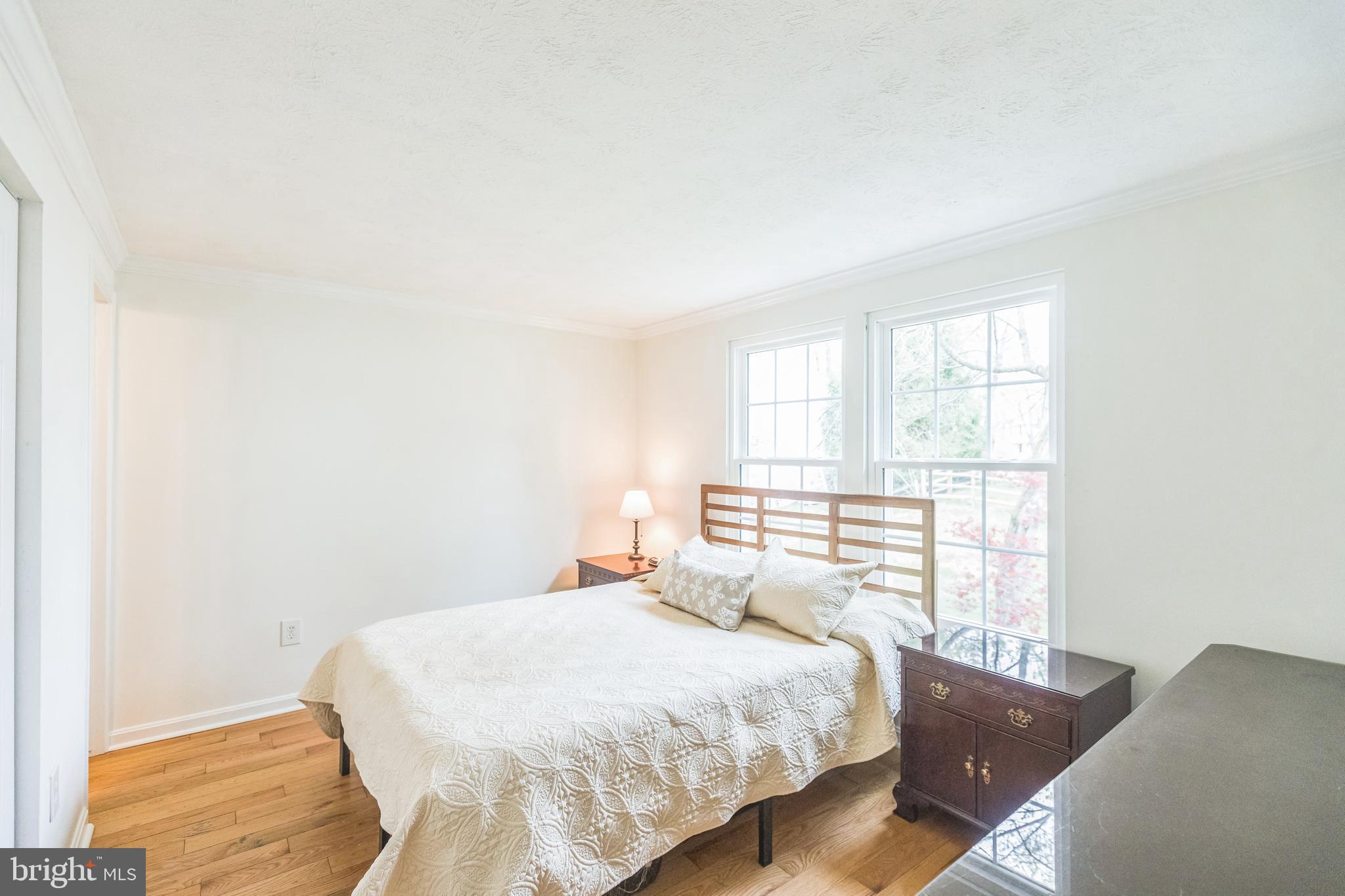 LAKEWINDS - Residential