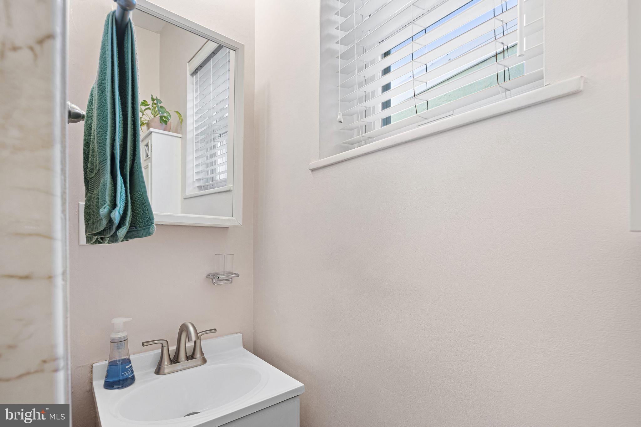 GIRARD ESTATES - Residential