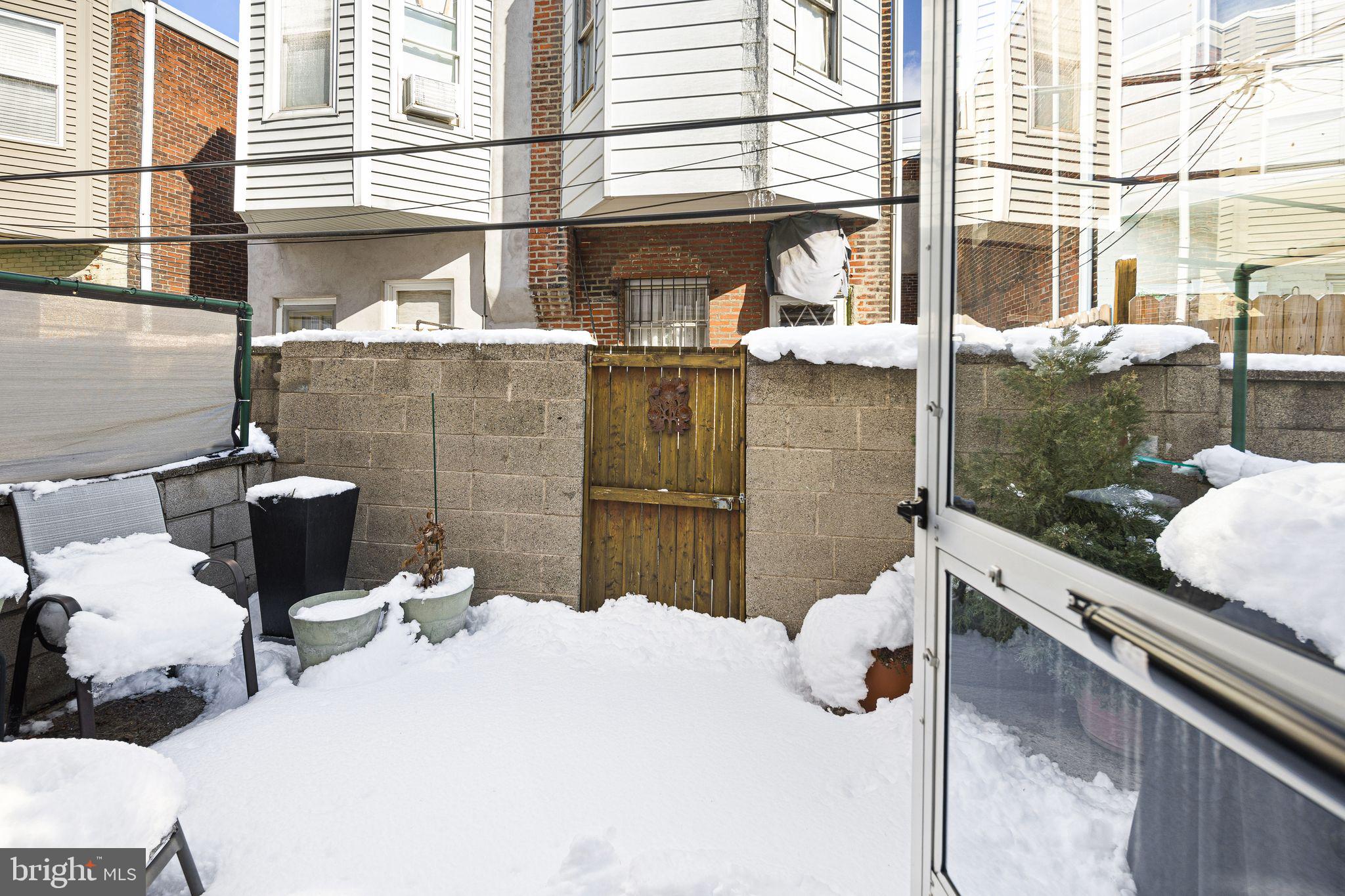 GIRARD ESTATES - Residential