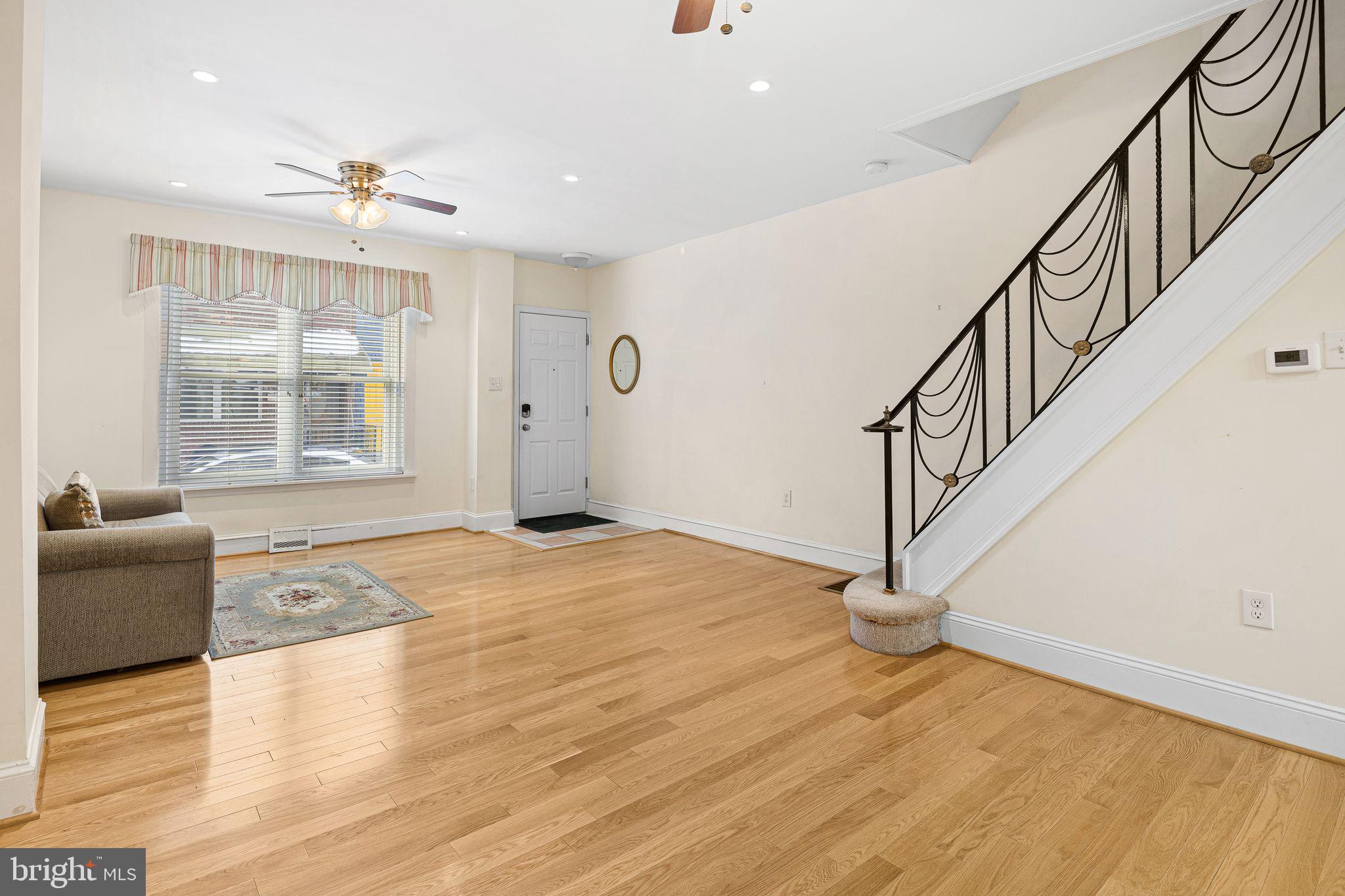 GIRARD ESTATES - Residential