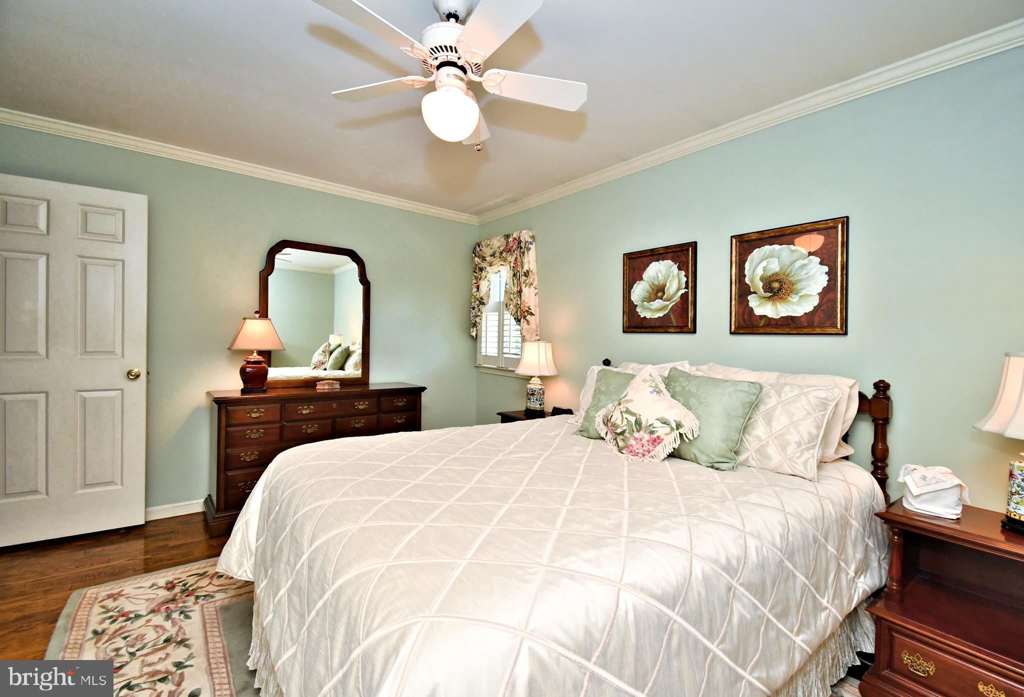 SHIRES CROSSING - Residential