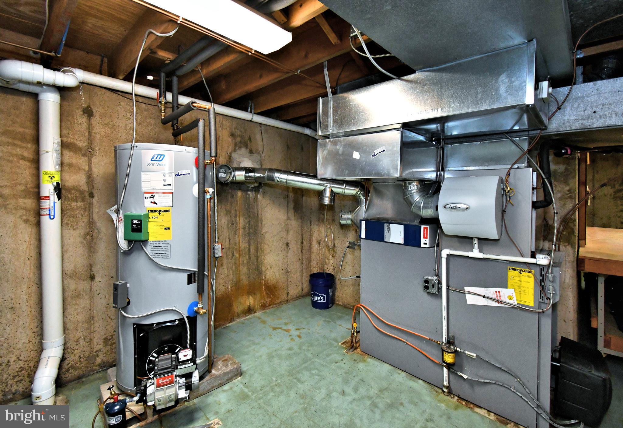 SHIRES CROSSING - Residential