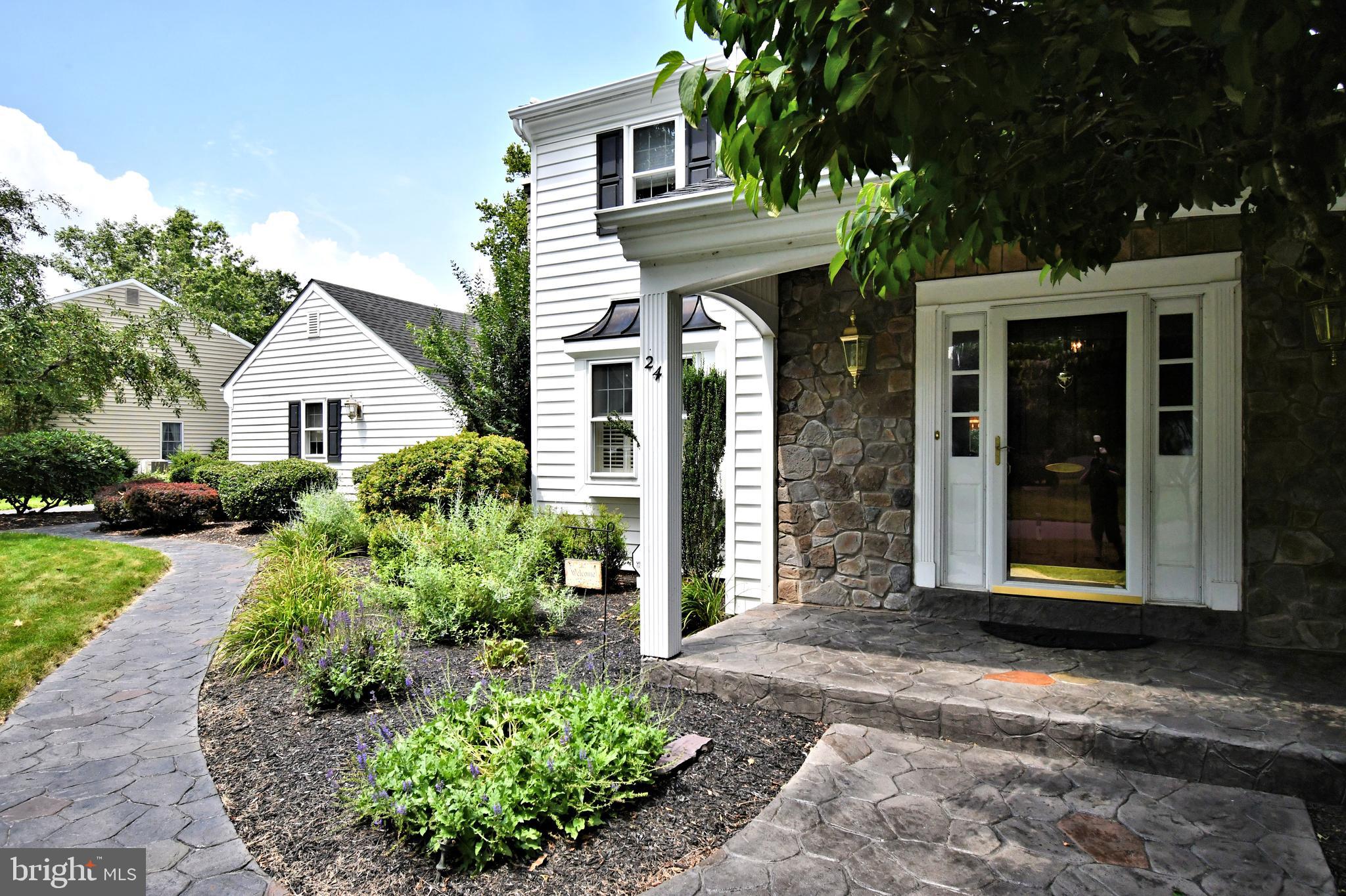 SHIRES CROSSING - Residential