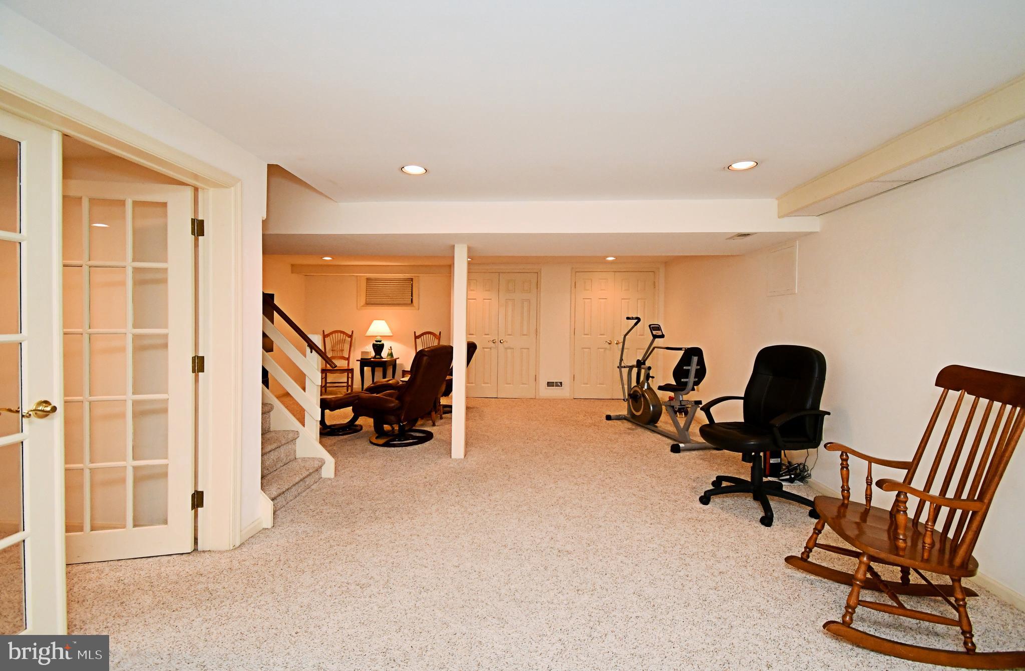 SHIRES CROSSING - Residential