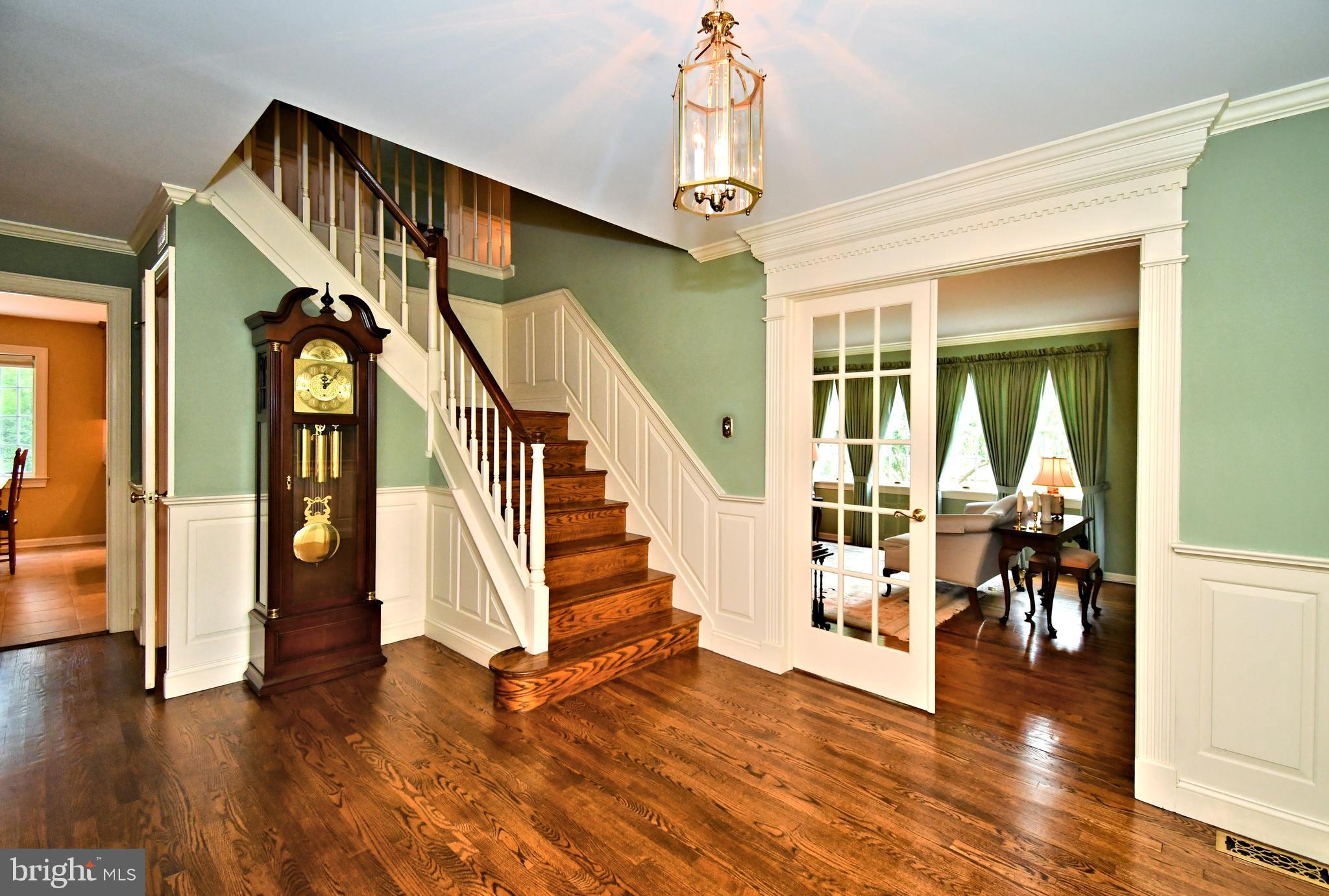 SHIRES CROSSING - Residential