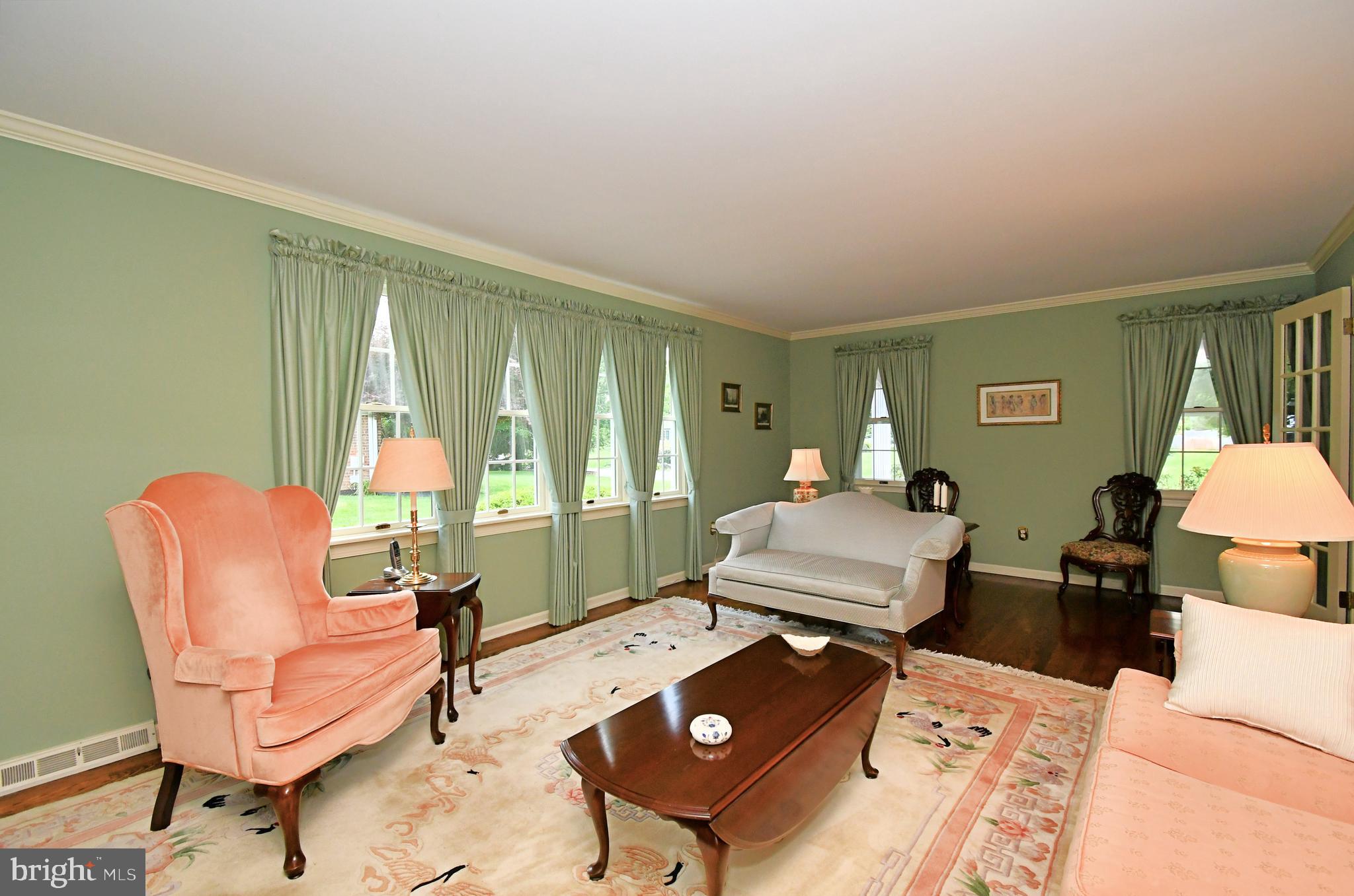 SHIRES CROSSING - Residential