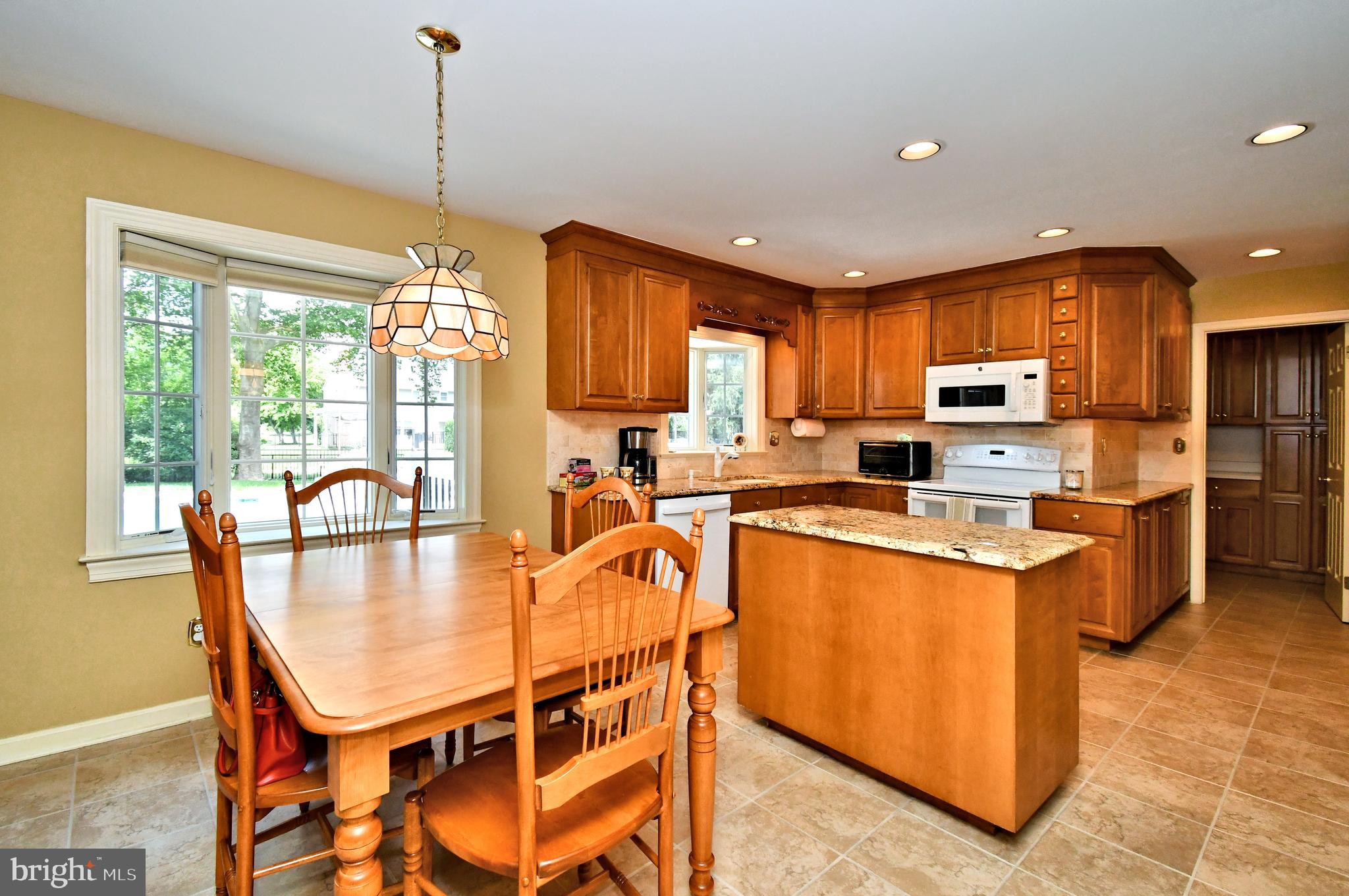 SHIRES CROSSING - Residential