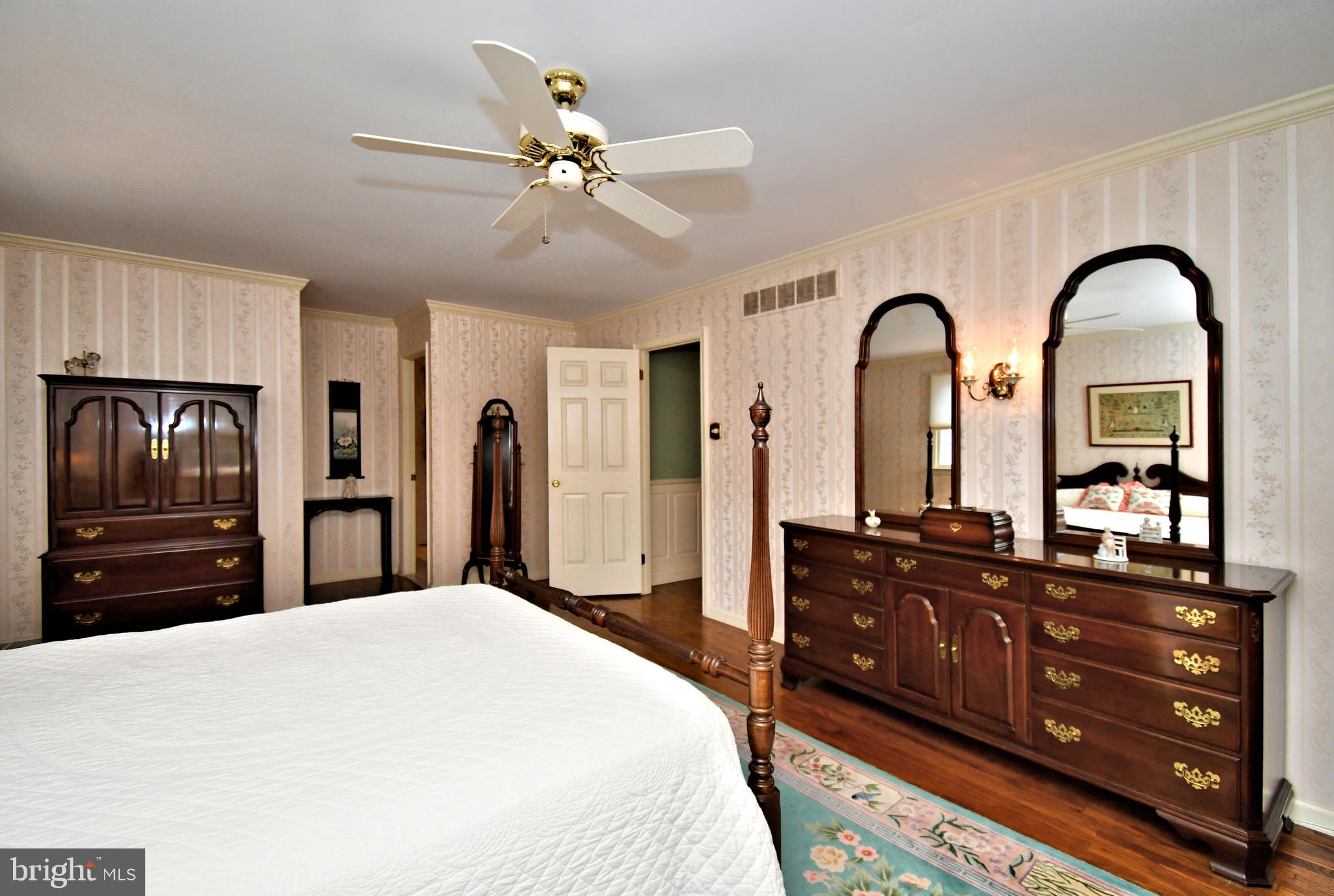 SHIRES CROSSING - Residential