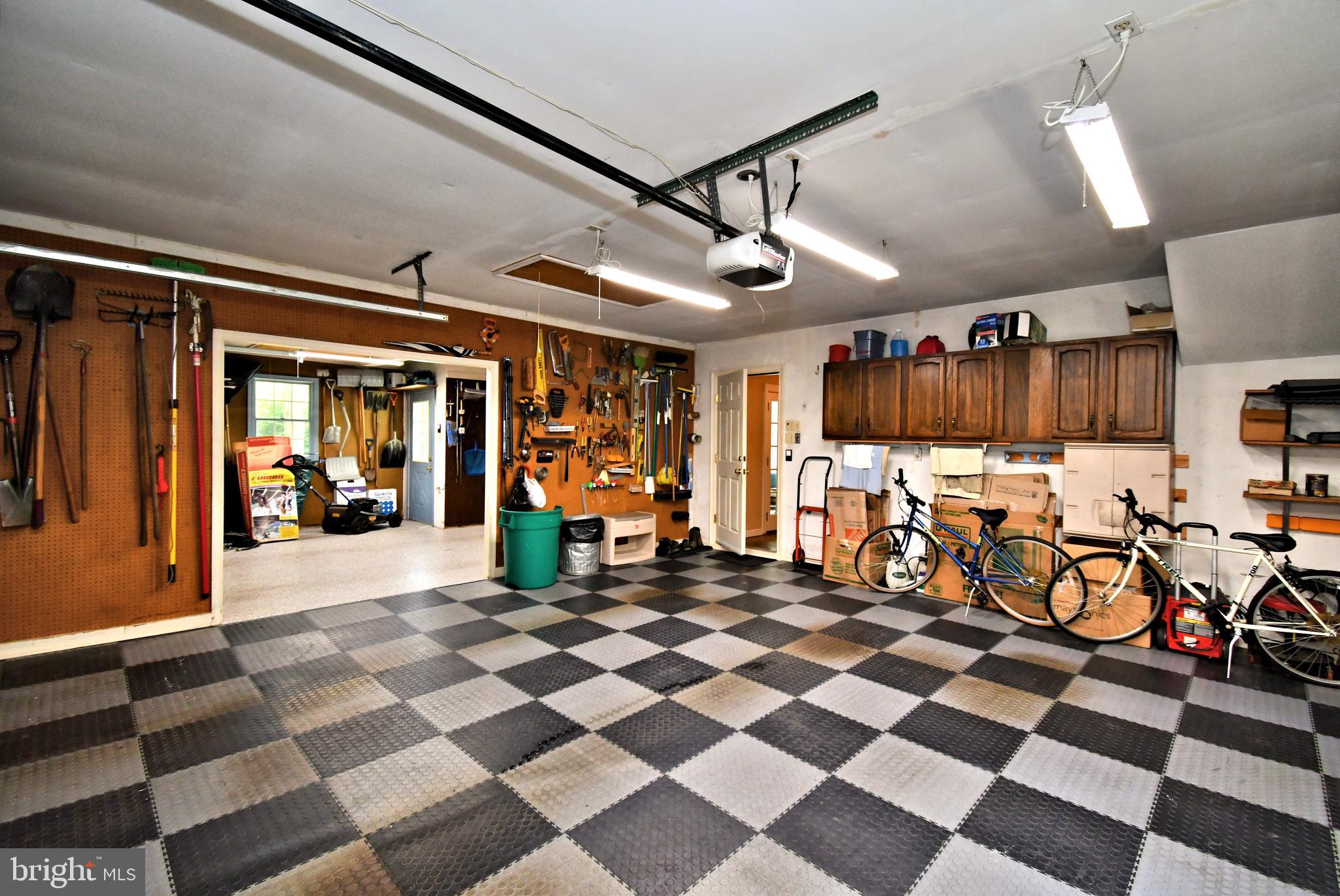 SHIRES CROSSING - Residential