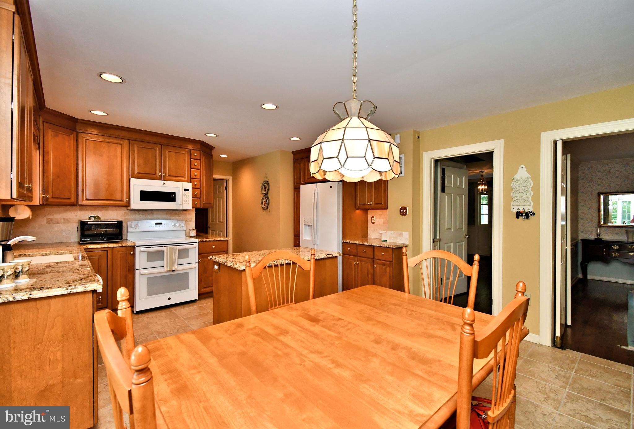 SHIRES CROSSING - Residential