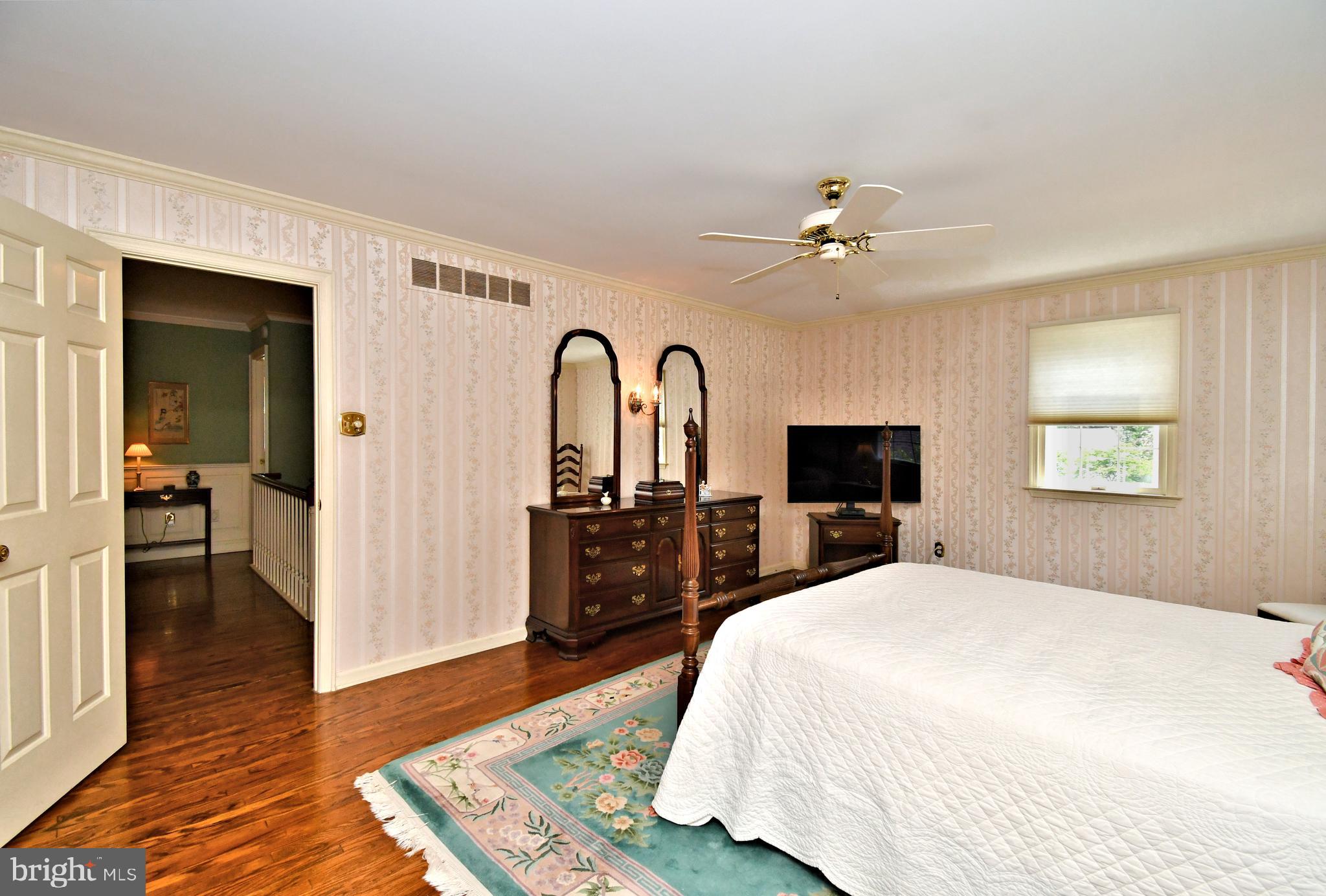 SHIRES CROSSING - Residential