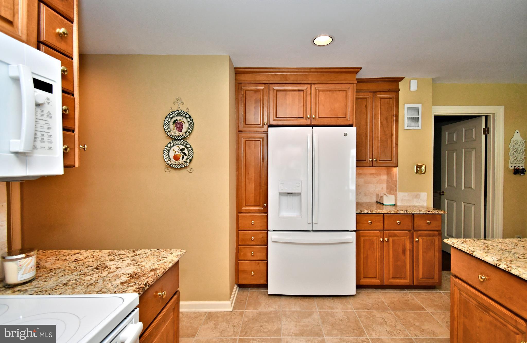 SHIRES CROSSING - Residential