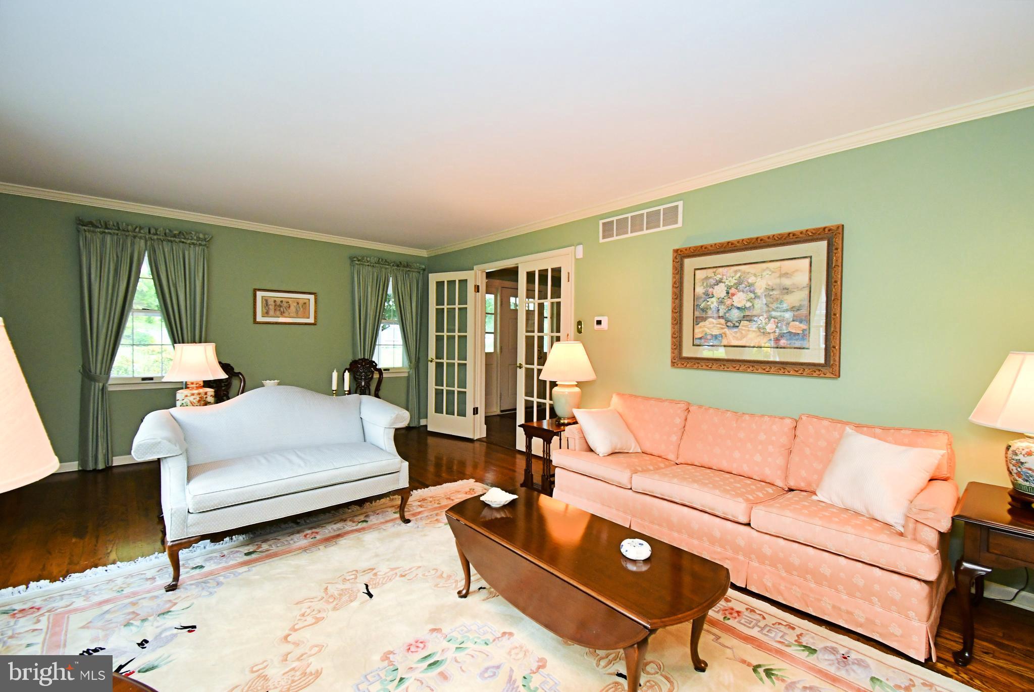 SHIRES CROSSING - Residential