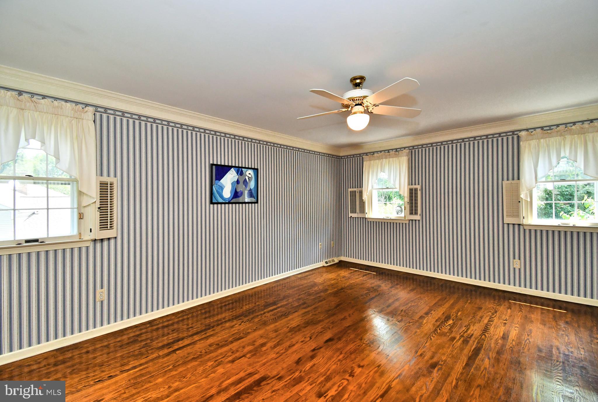 SHIRES CROSSING - Residential