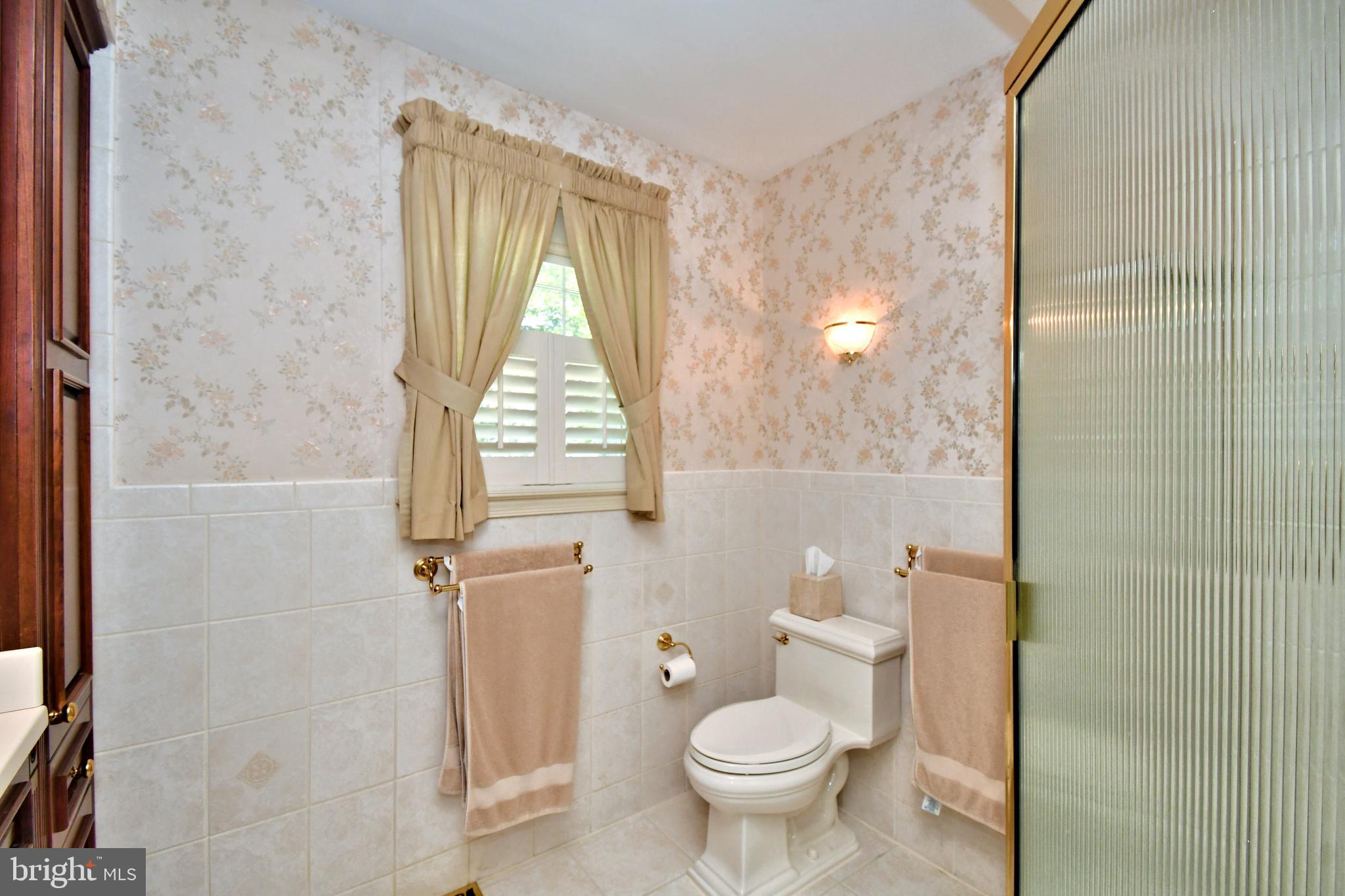 SHIRES CROSSING - Residential