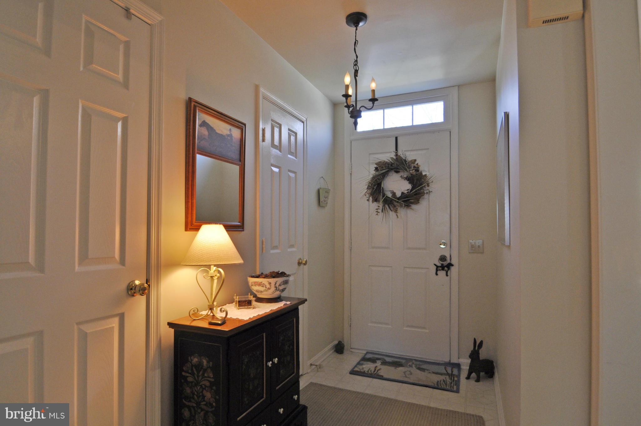 SPRING KNOLL - Residential